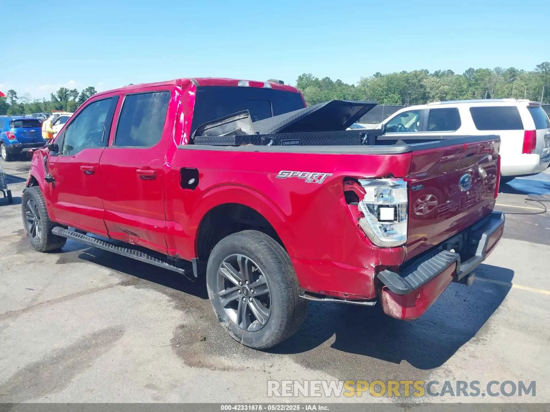 3 Photograph of a damaged car 1FTFW1E51MFA01972 FORD F-150 2021