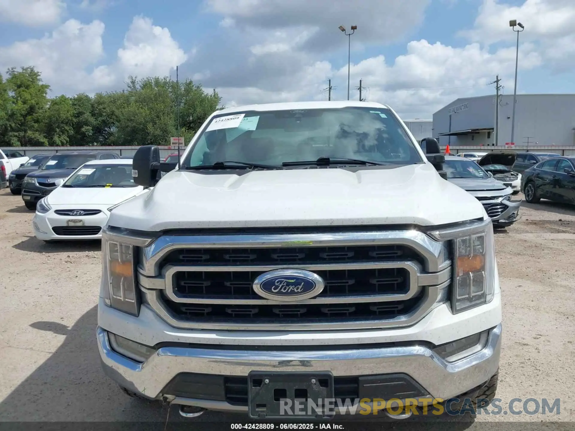 13 Photograph of a damaged car 1FTFW1E51MFC12069 FORD F-150 2021