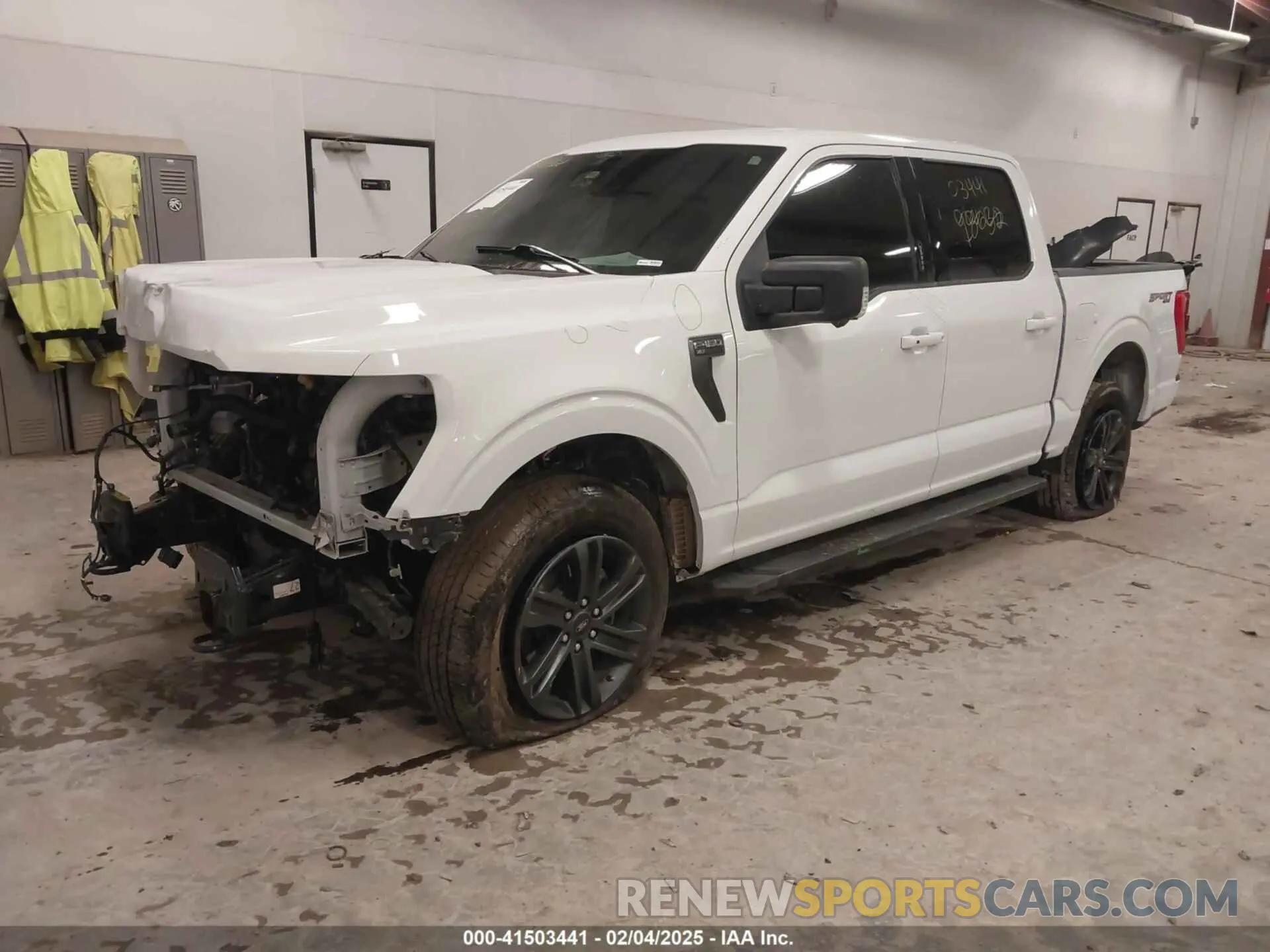 2 Photograph of a damaged car 1FTFW1E51MFC25971 FORD F-150 2021