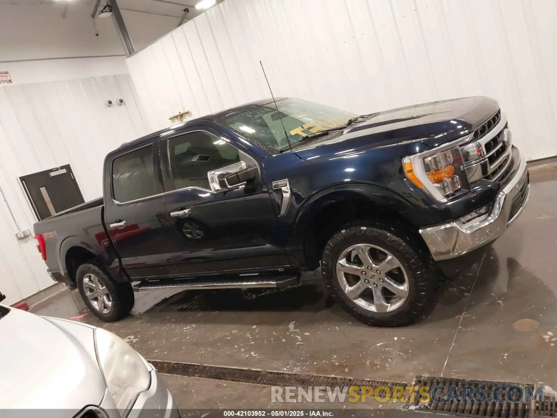 13 Photograph of a damaged car 1FTFW1E51MFC28143 FORD F-150 2021
