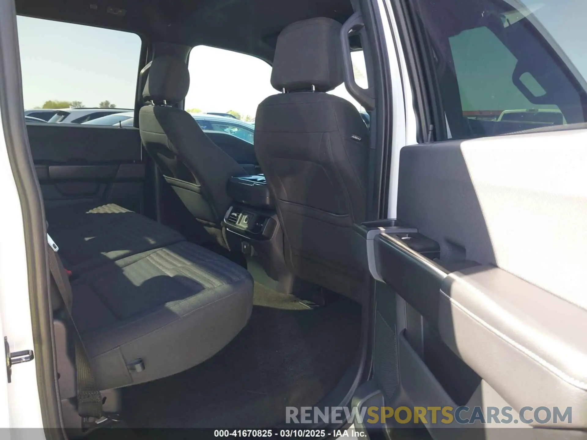 8 Photograph of a damaged car 1FTFW1E51MKD26144 FORD F-150 2021