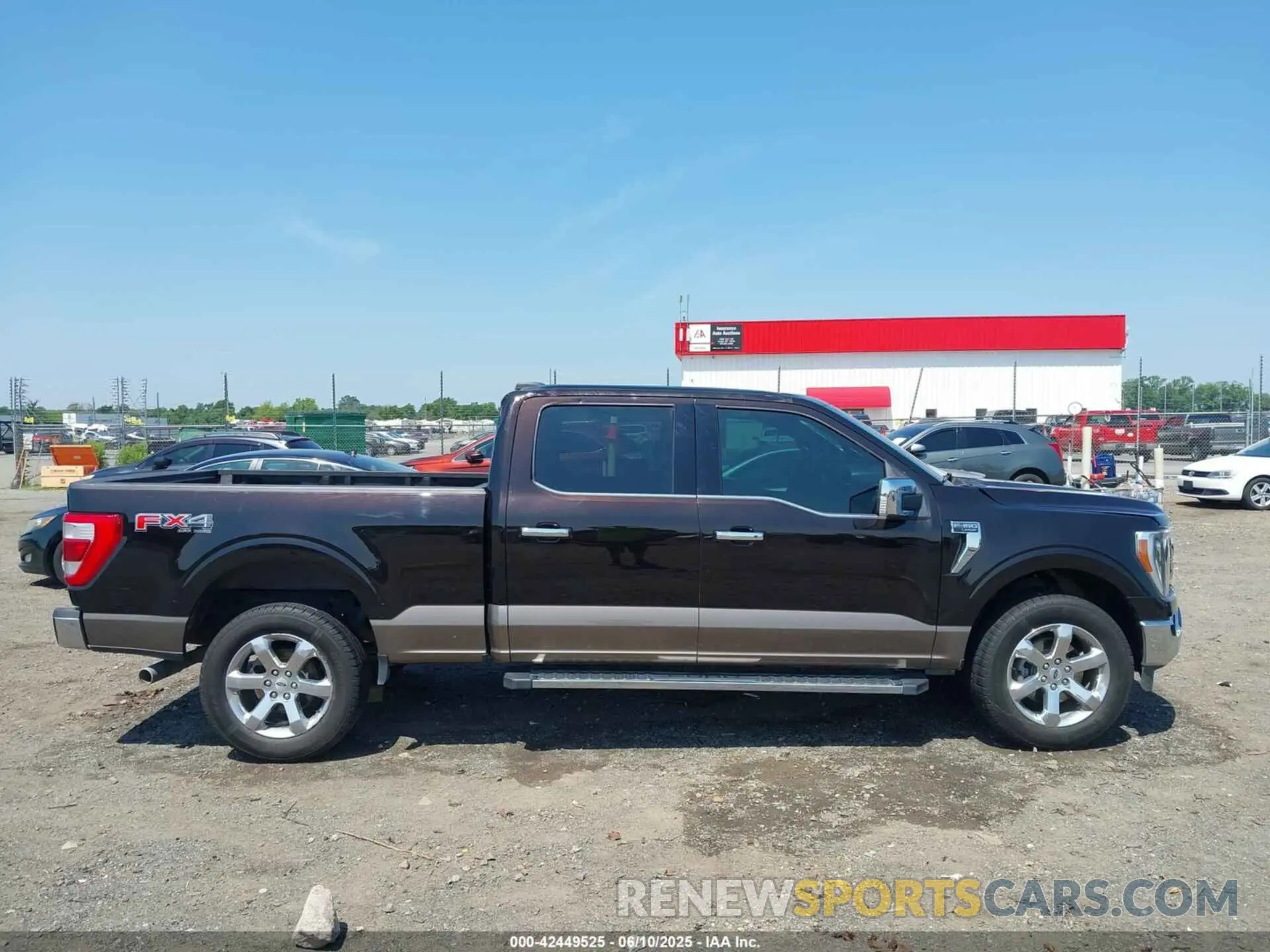 13 Photograph of a damaged car 1FTFW1E52MFC60891 FORD F-150 2021
