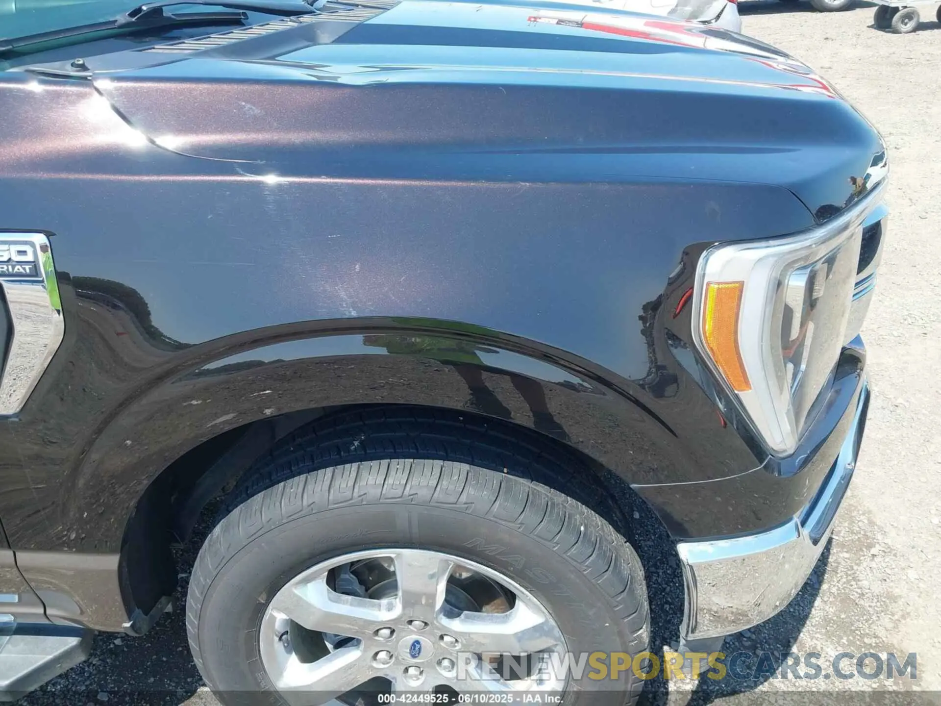 20 Photograph of a damaged car 1FTFW1E52MFC60891 FORD F-150 2021
