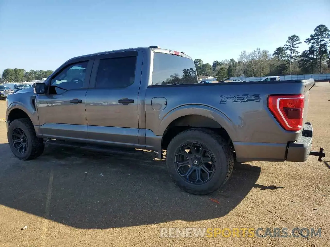 2 Photograph of a damaged car 1FTFW1E52MKE39763 FORD F-150 2021