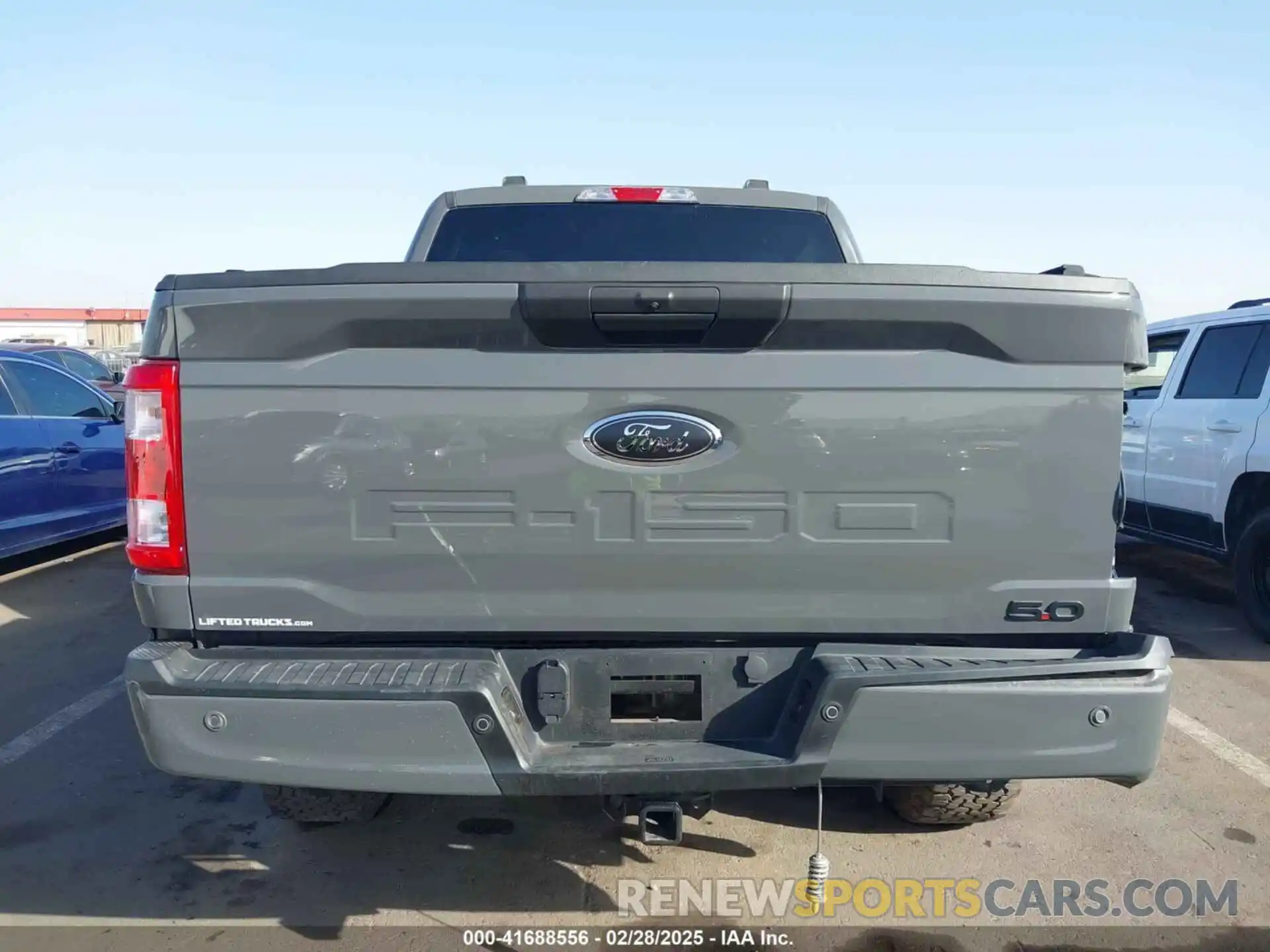 17 Photograph of a damaged car 1FTFW1E53MFA70758 FORD F-150 2021