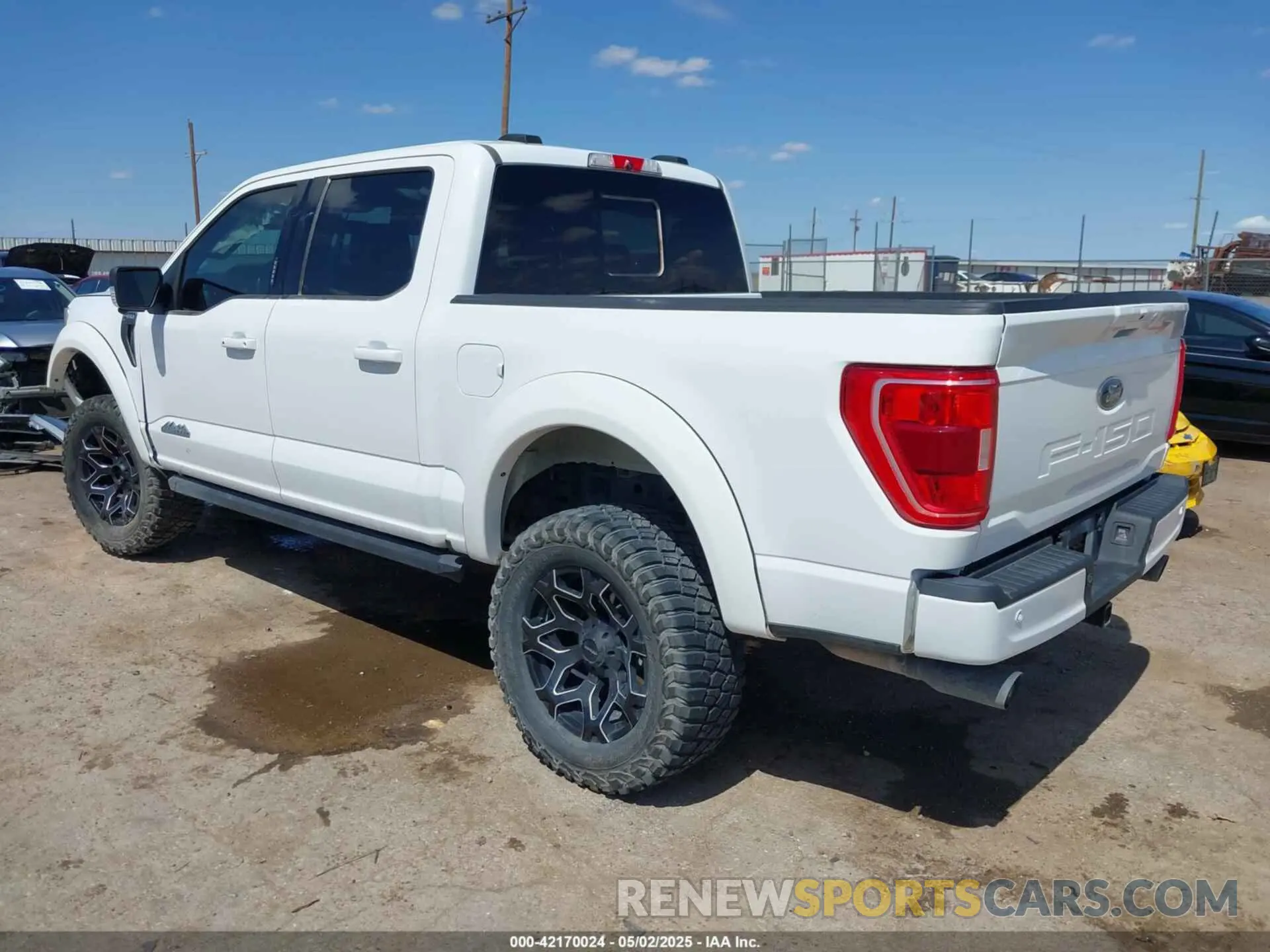 3 Photograph of a damaged car 1FTFW1E54MFC82133 FORD F-150 2021