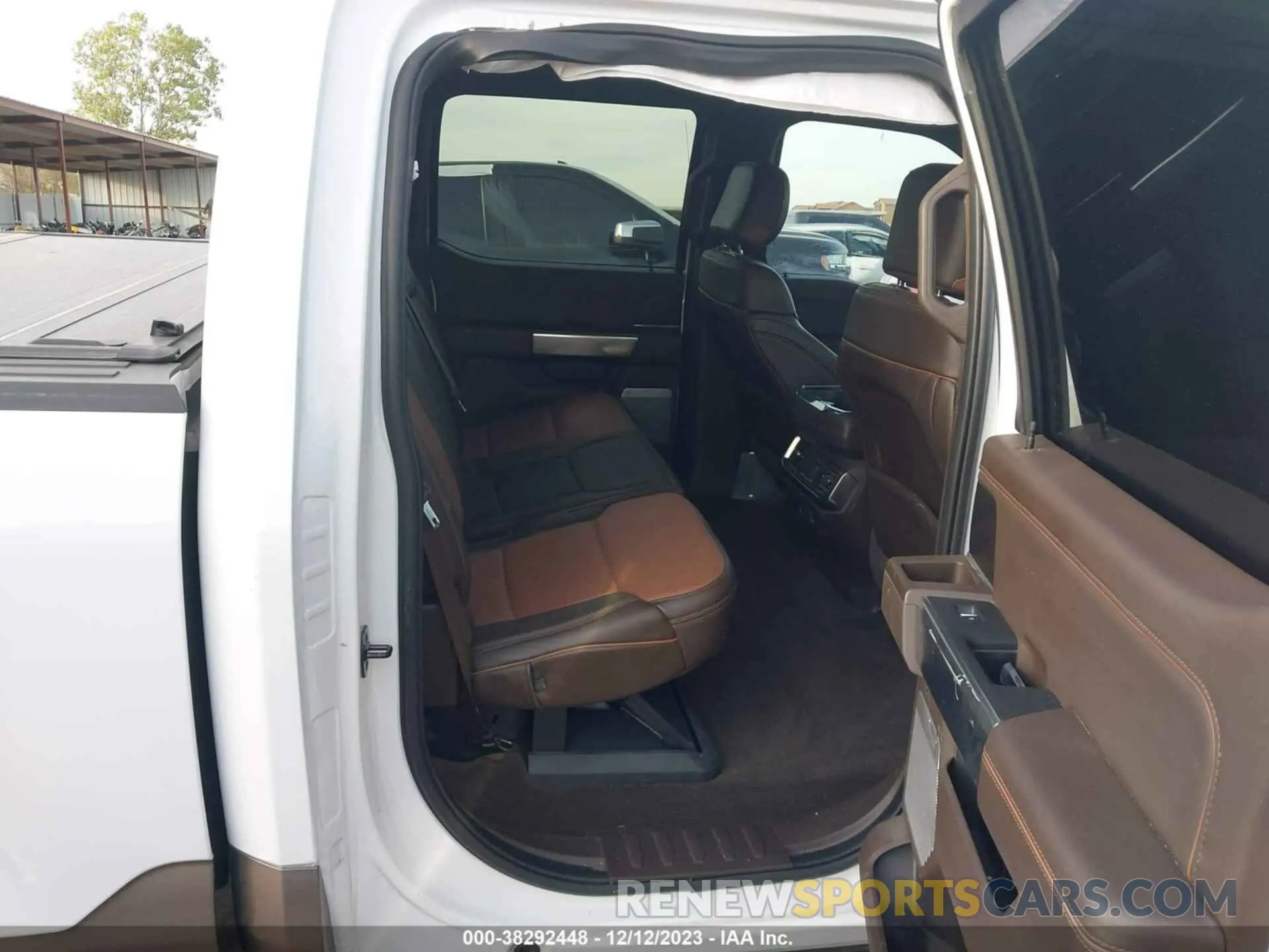 8 Photograph of a damaged car 1FTFW1E54MKD04591 FORD F-150 2021