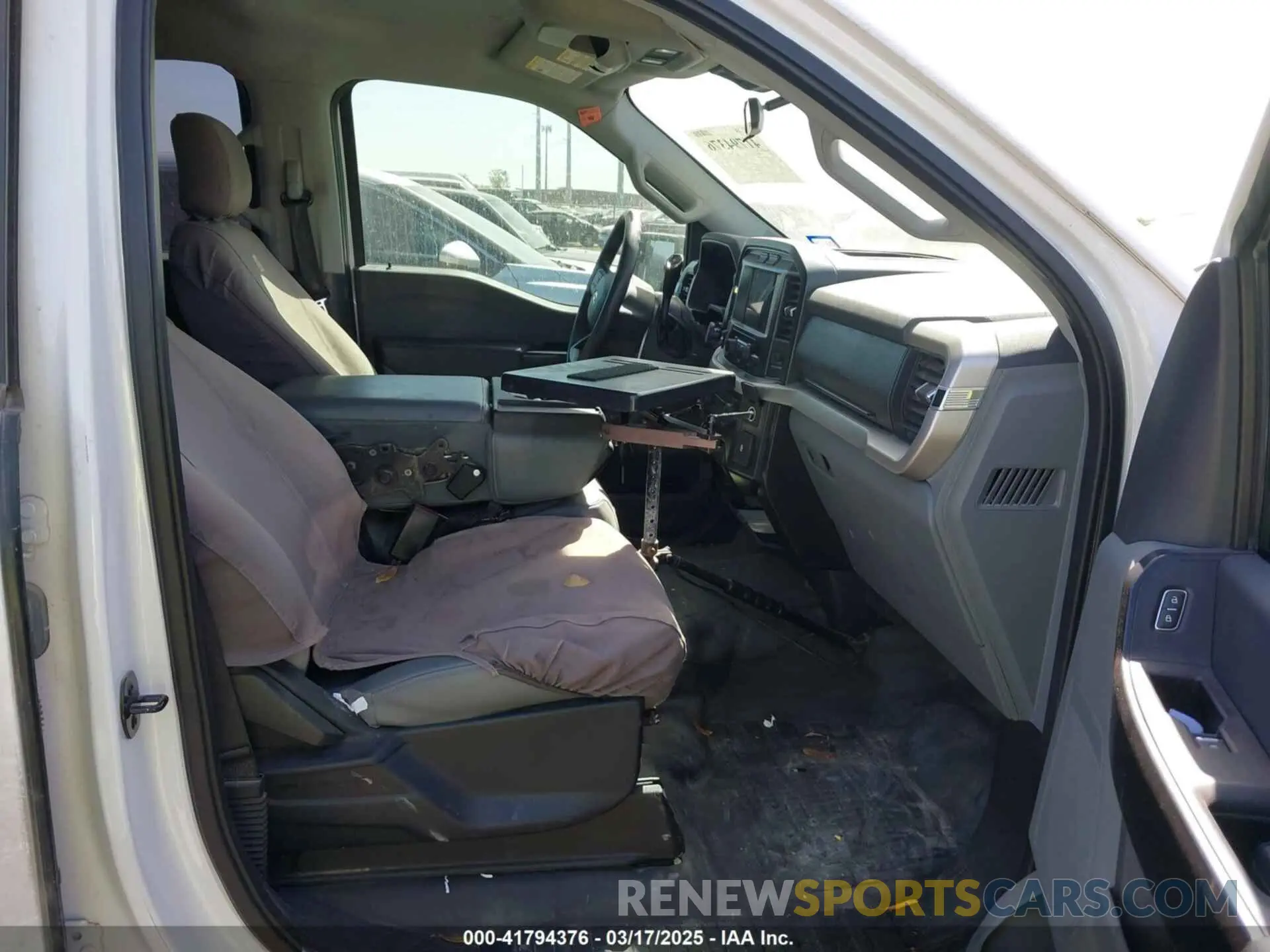 5 Photograph of a damaged car 1FTFW1E54MKD22069 FORD F-150 2021