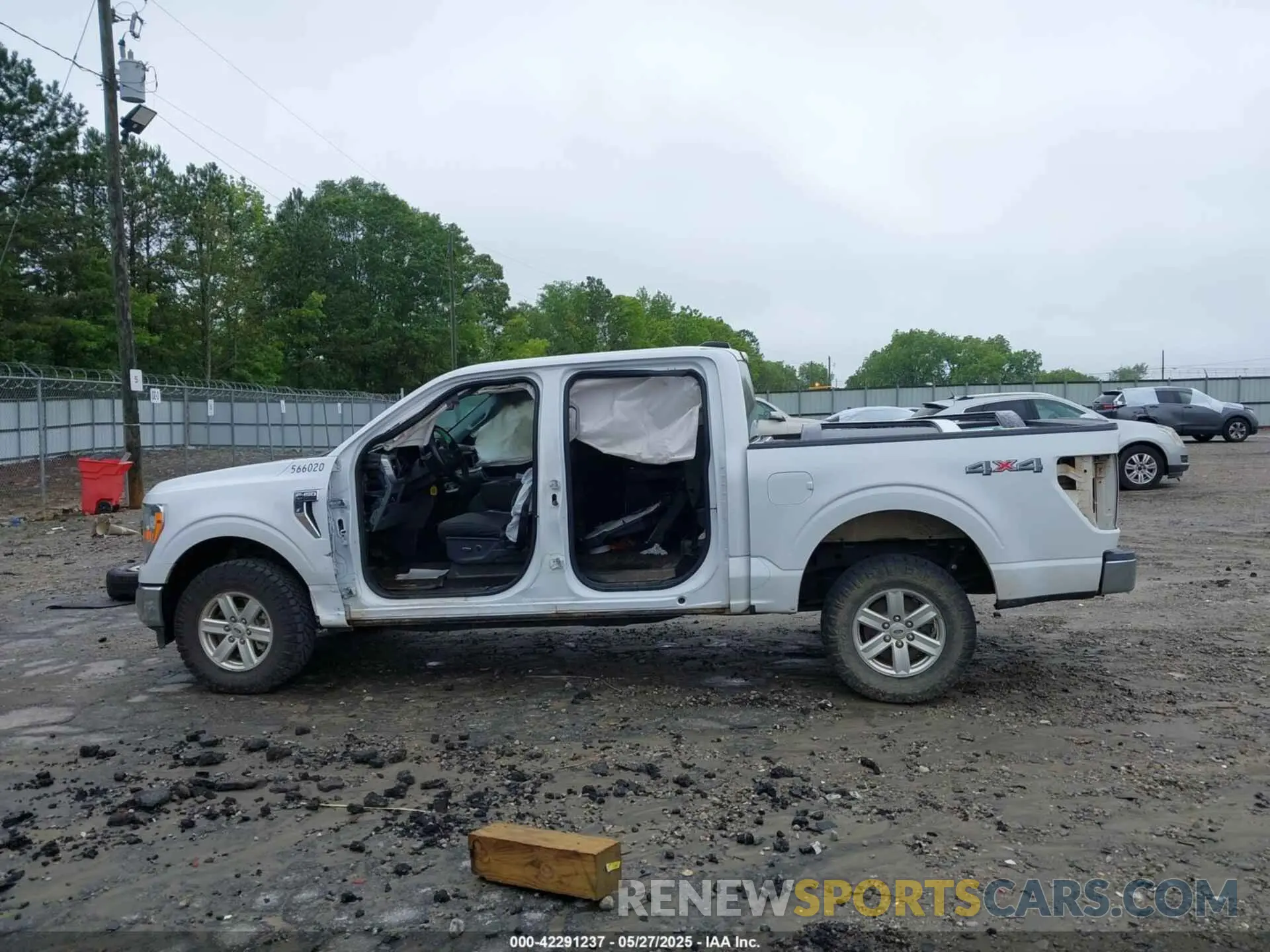 15 Photograph of a damaged car 1FTFW1E54MKD60868 FORD F-150 2021
