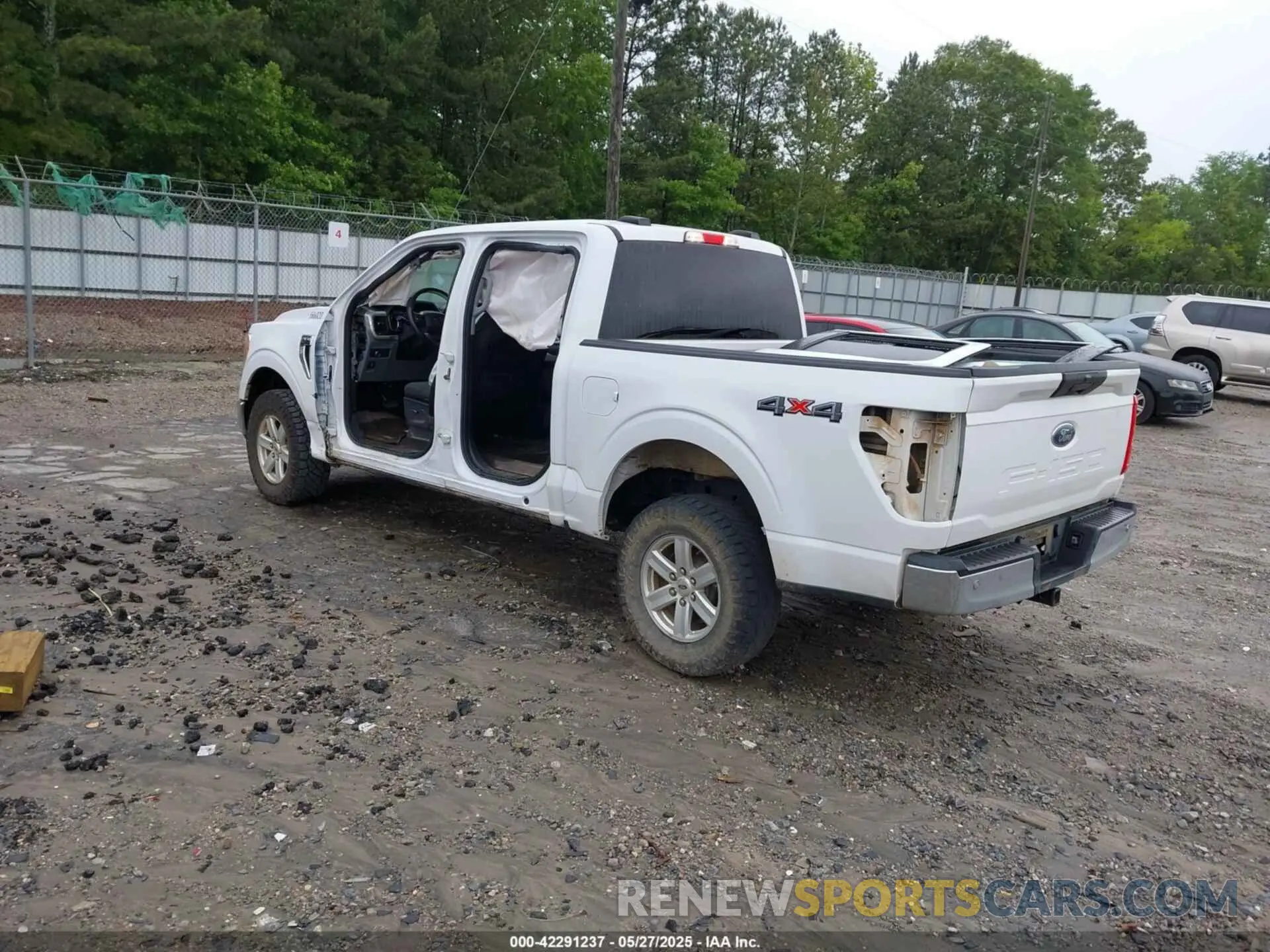 3 Photograph of a damaged car 1FTFW1E54MKD60868 FORD F-150 2021