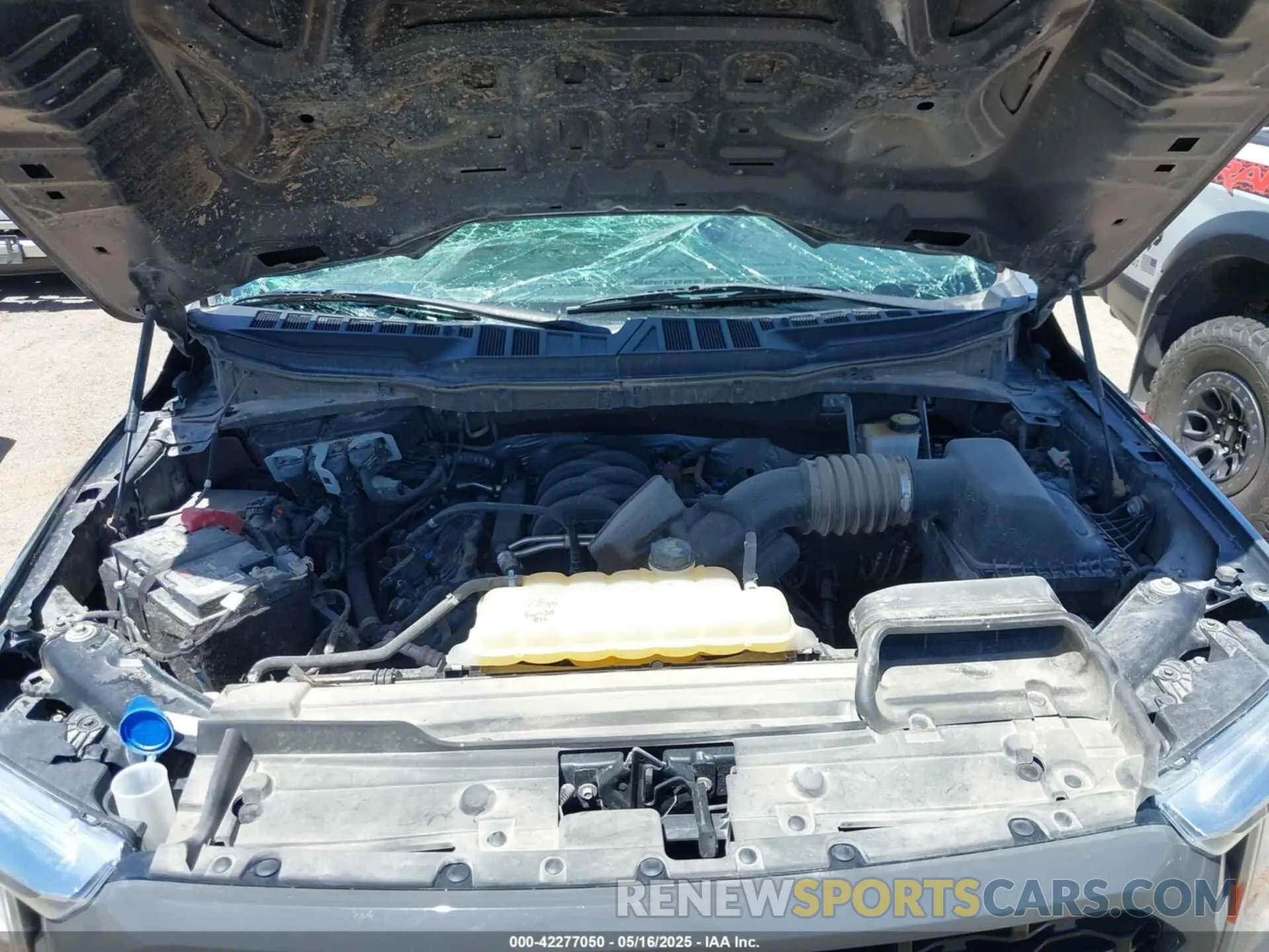 10 Photograph of a damaged car 1FTFW1E54MKE82419 FORD F-150 2021