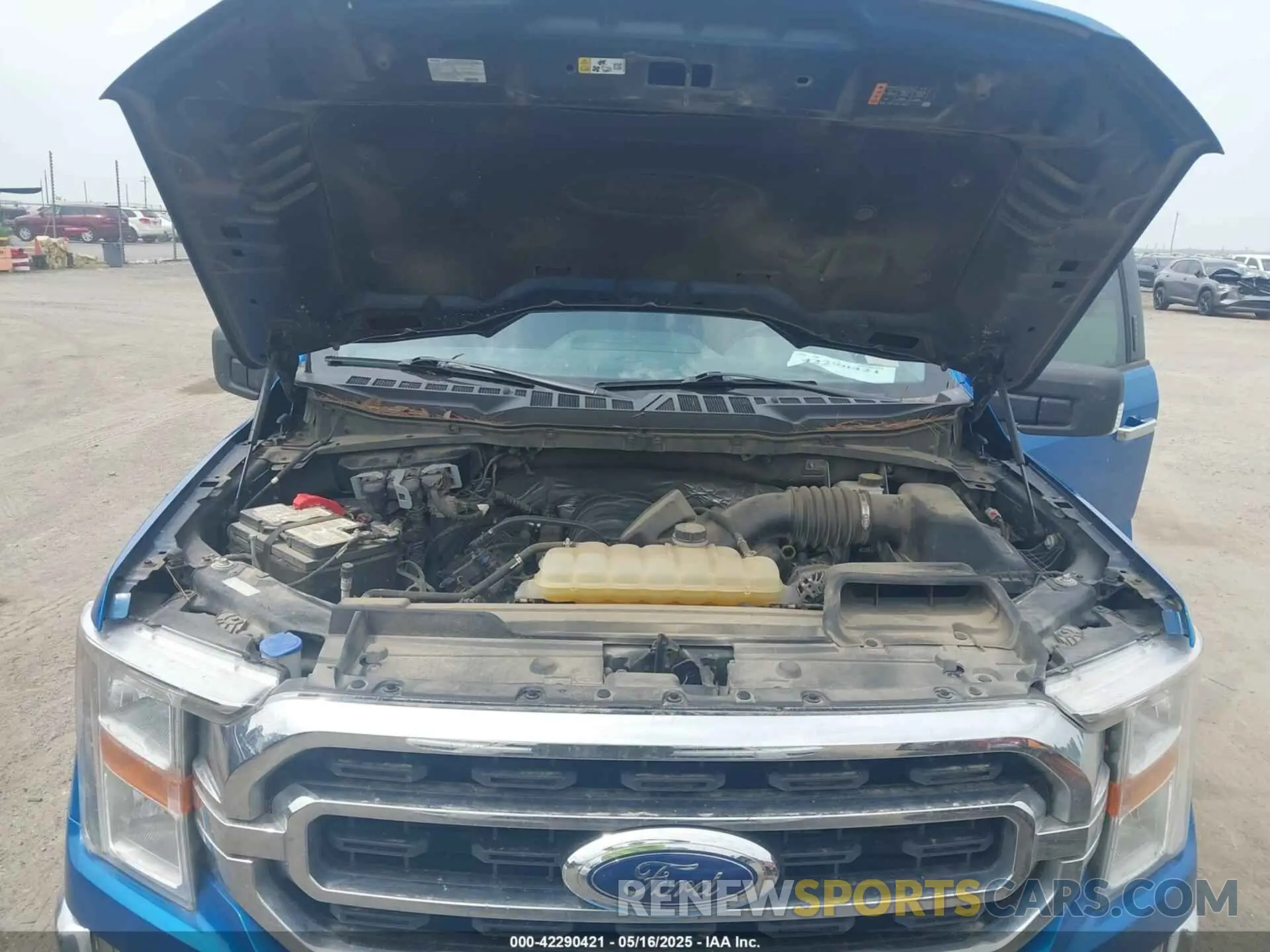 10 Photograph of a damaged car 1FTFW1E55MFB60428 FORD F-150 2021