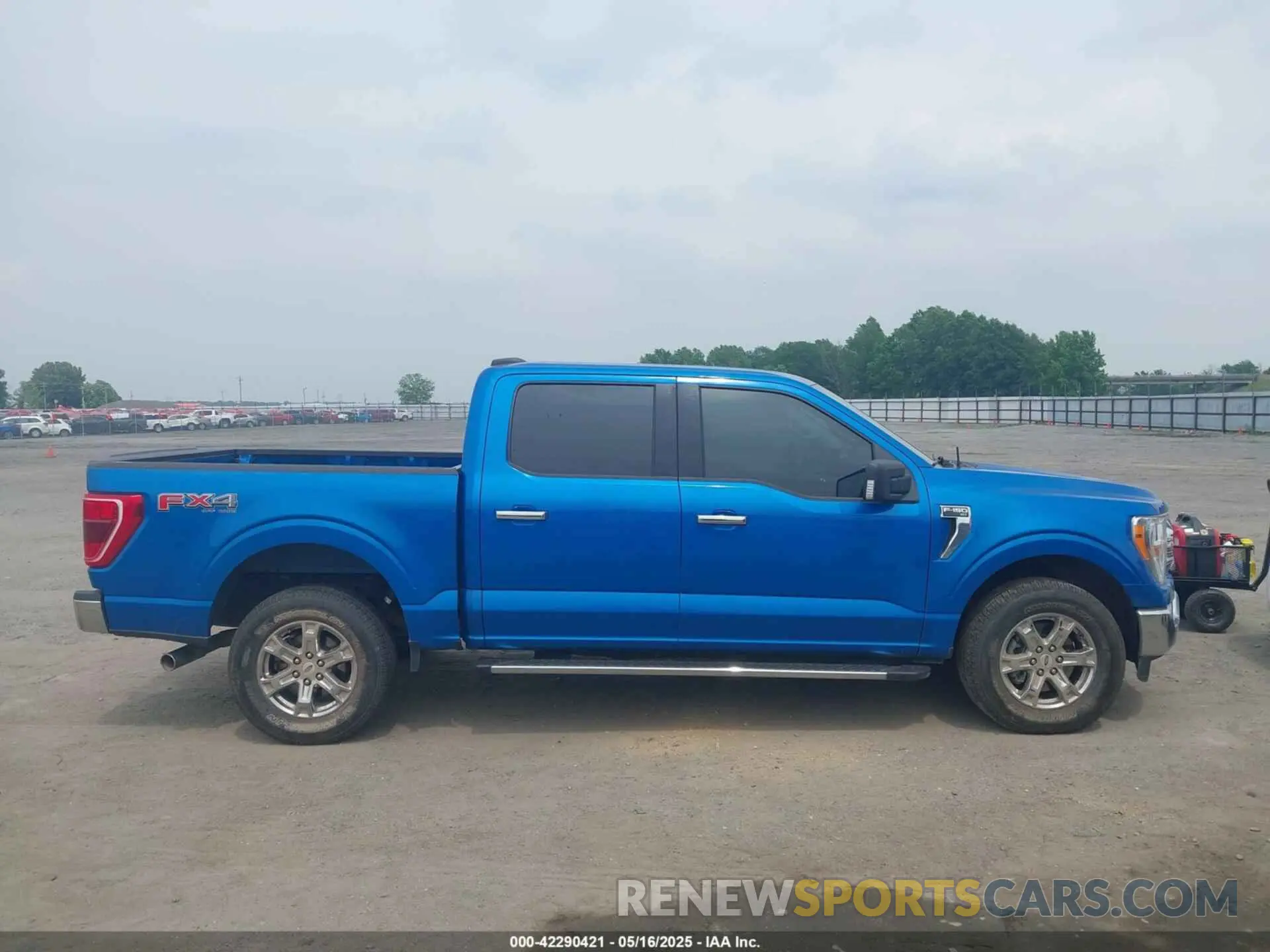 13 Photograph of a damaged car 1FTFW1E55MFB60428 FORD F-150 2021