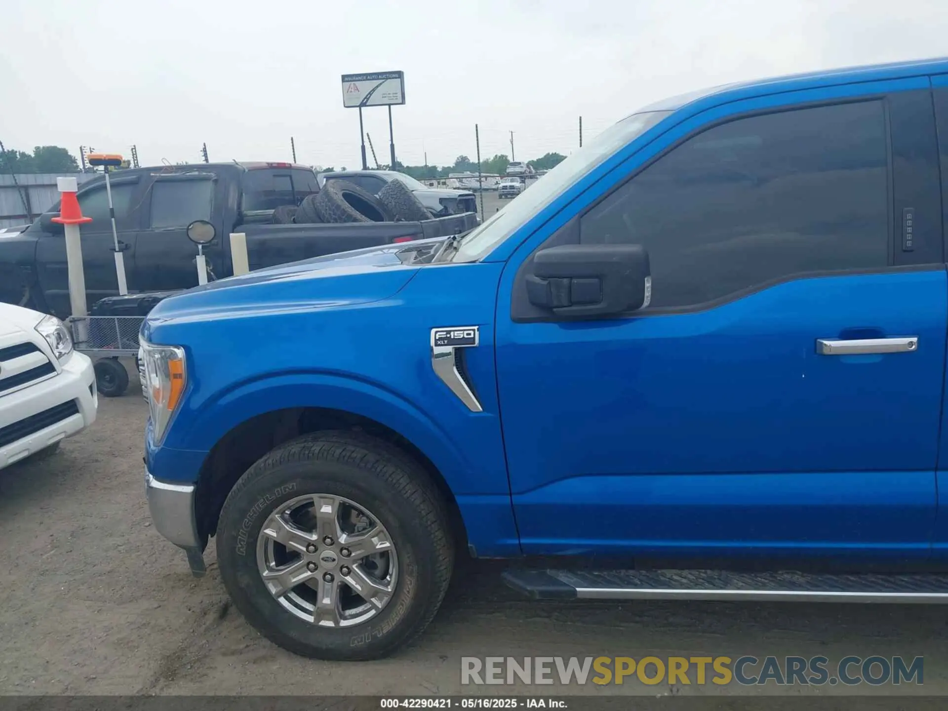21 Photograph of a damaged car 1FTFW1E55MFB60428 FORD F-150 2021