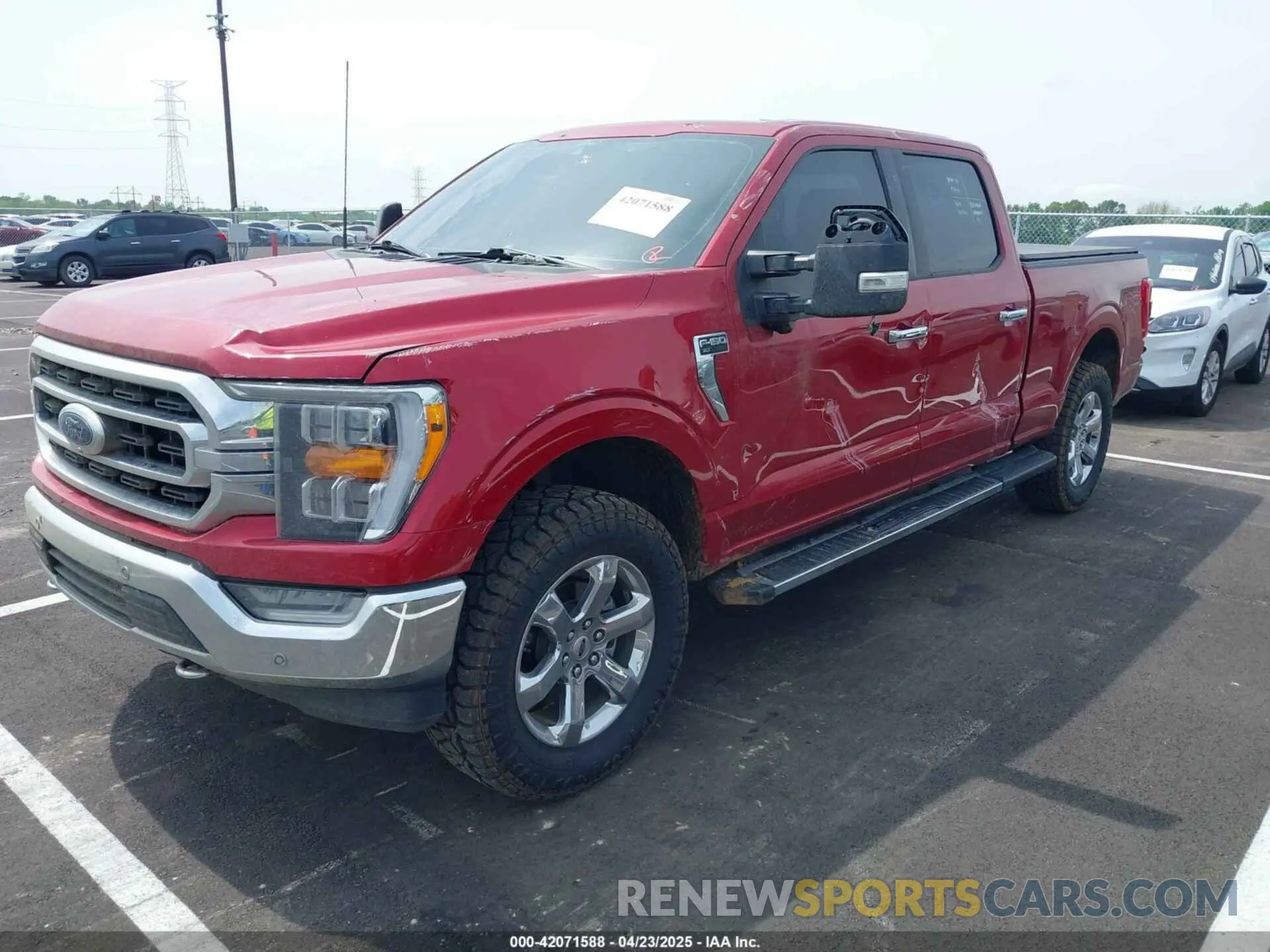 2 Photograph of a damaged car 1FTFW1E55MFD04706 FORD F-150 2021