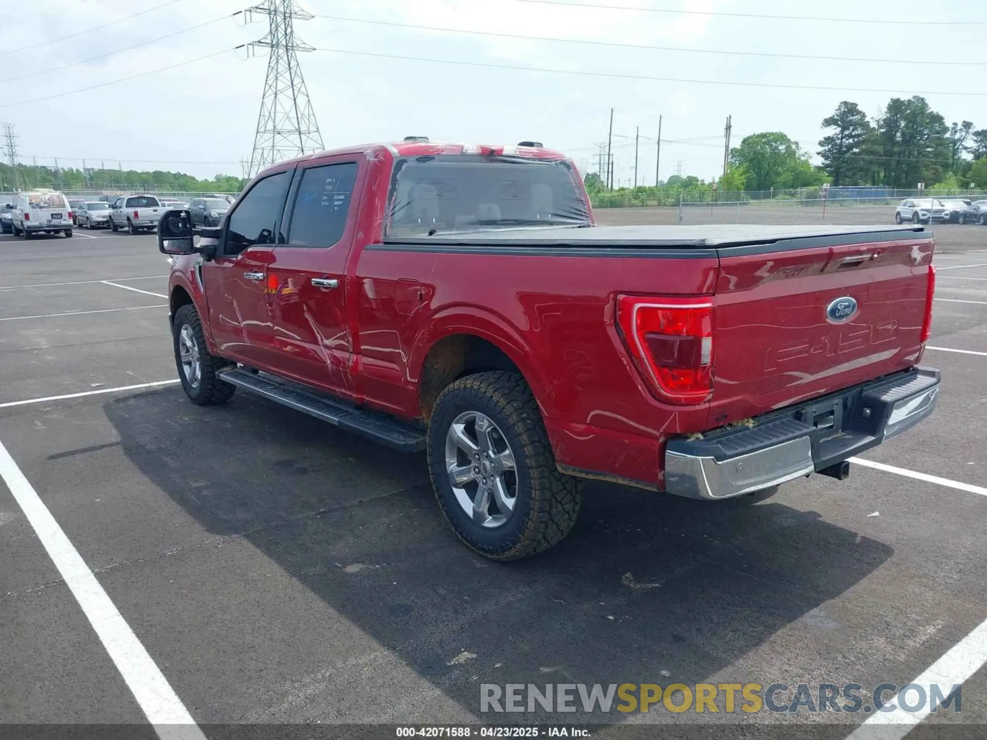 3 Photograph of a damaged car 1FTFW1E55MFD04706 FORD F-150 2021