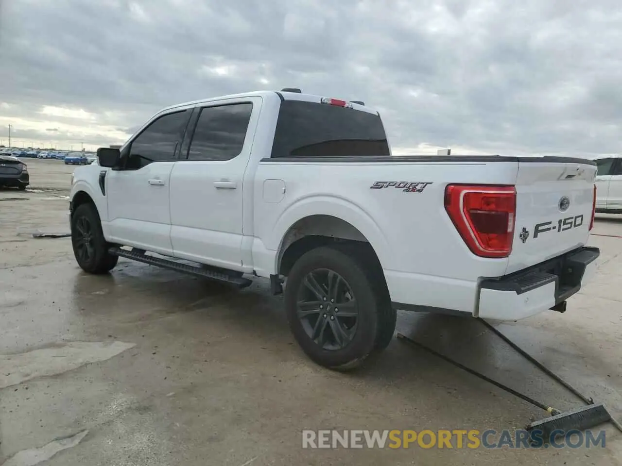 2 Photograph of a damaged car 1FTFW1E55MKF13581 FORD F-150 2021