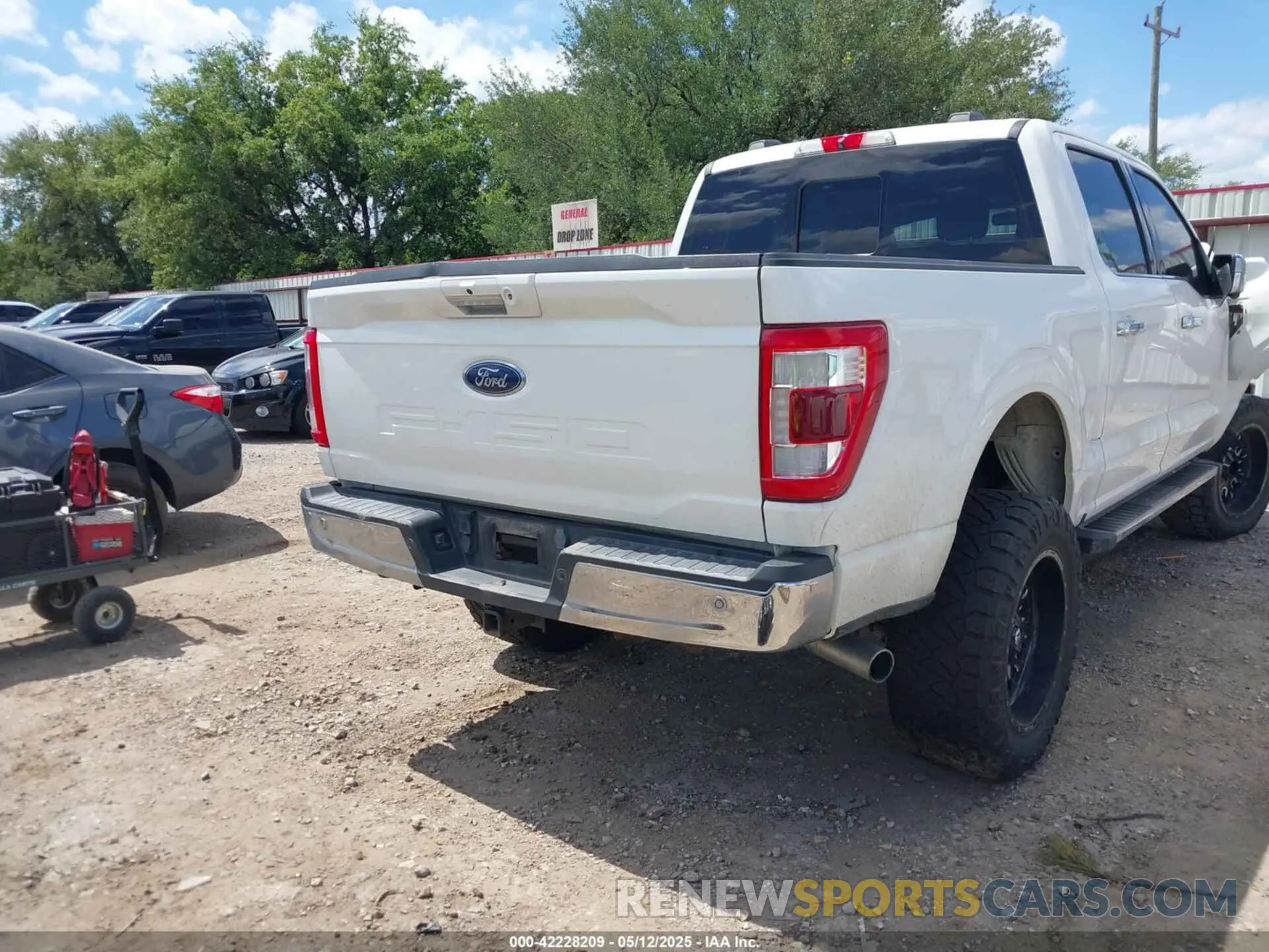 4 Photograph of a damaged car 1FTFW1E56MFC46248 FORD F-150 2021