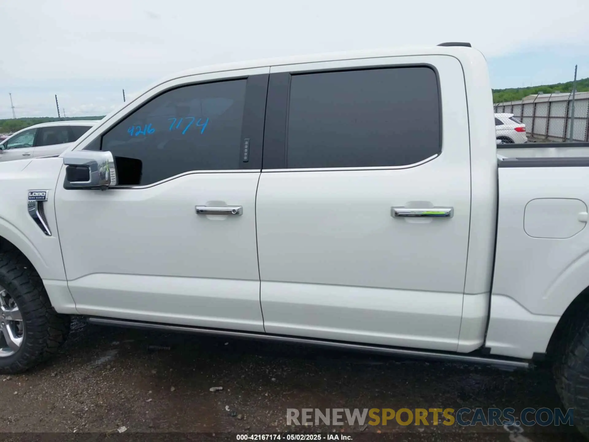 14 Photograph of a damaged car 1FTFW1E56MFC78259 FORD F-150 2021