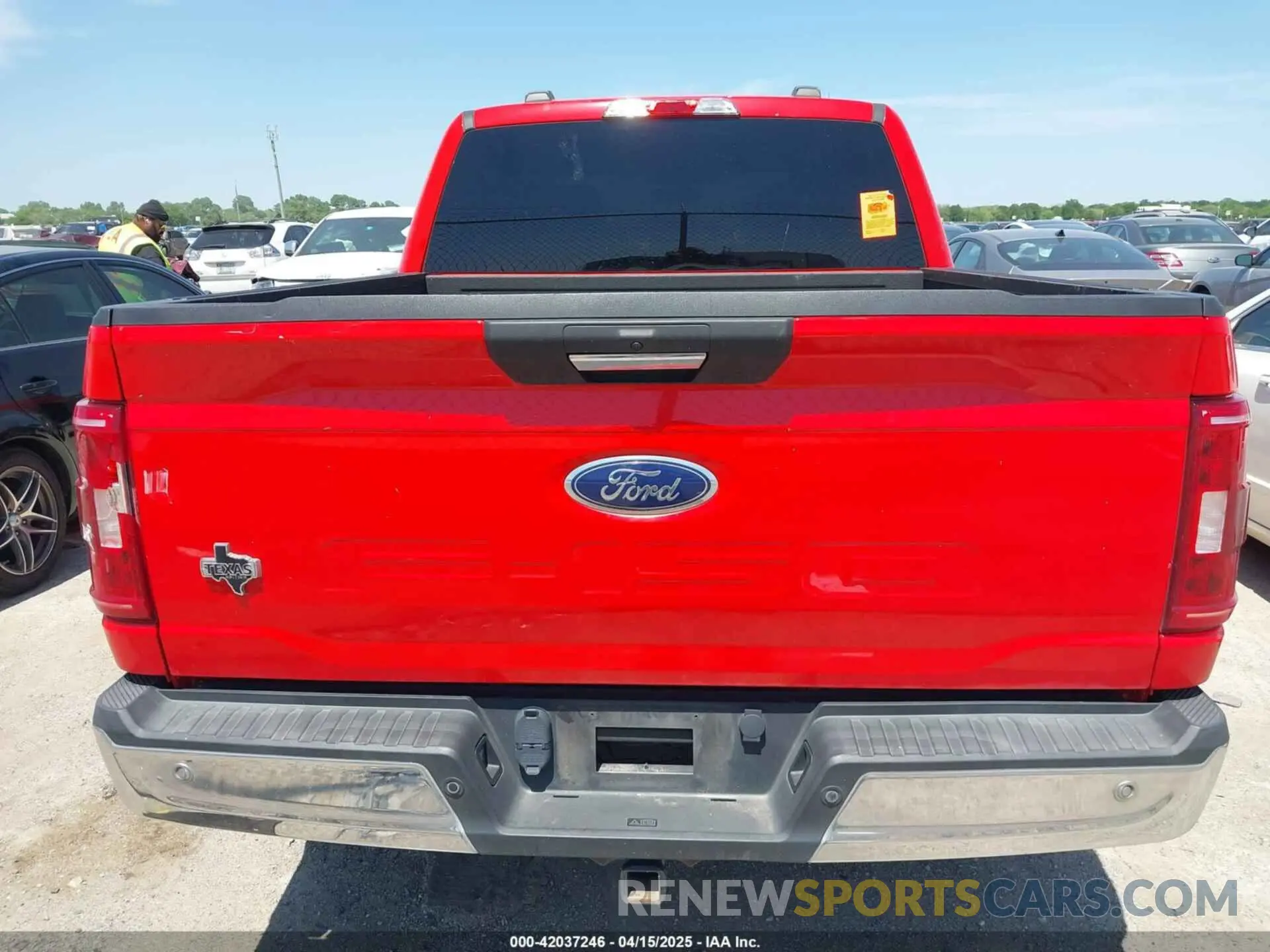 16 Photograph of a damaged car 1FTFW1E56MKD45644 FORD F-150 2021