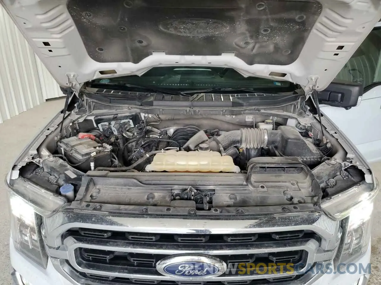 11 Photograph of a damaged car 1FTFW1E56MKD93712 FORD F-150 2021