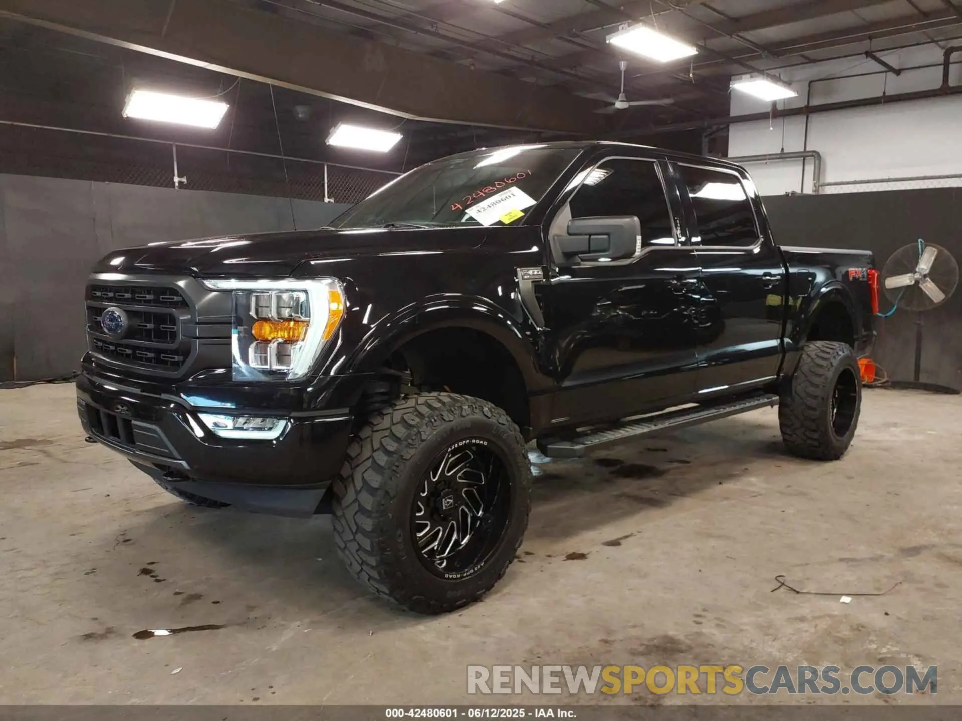 2 Photograph of a damaged car 1FTFW1E57MFA64154 FORD F-150 2021