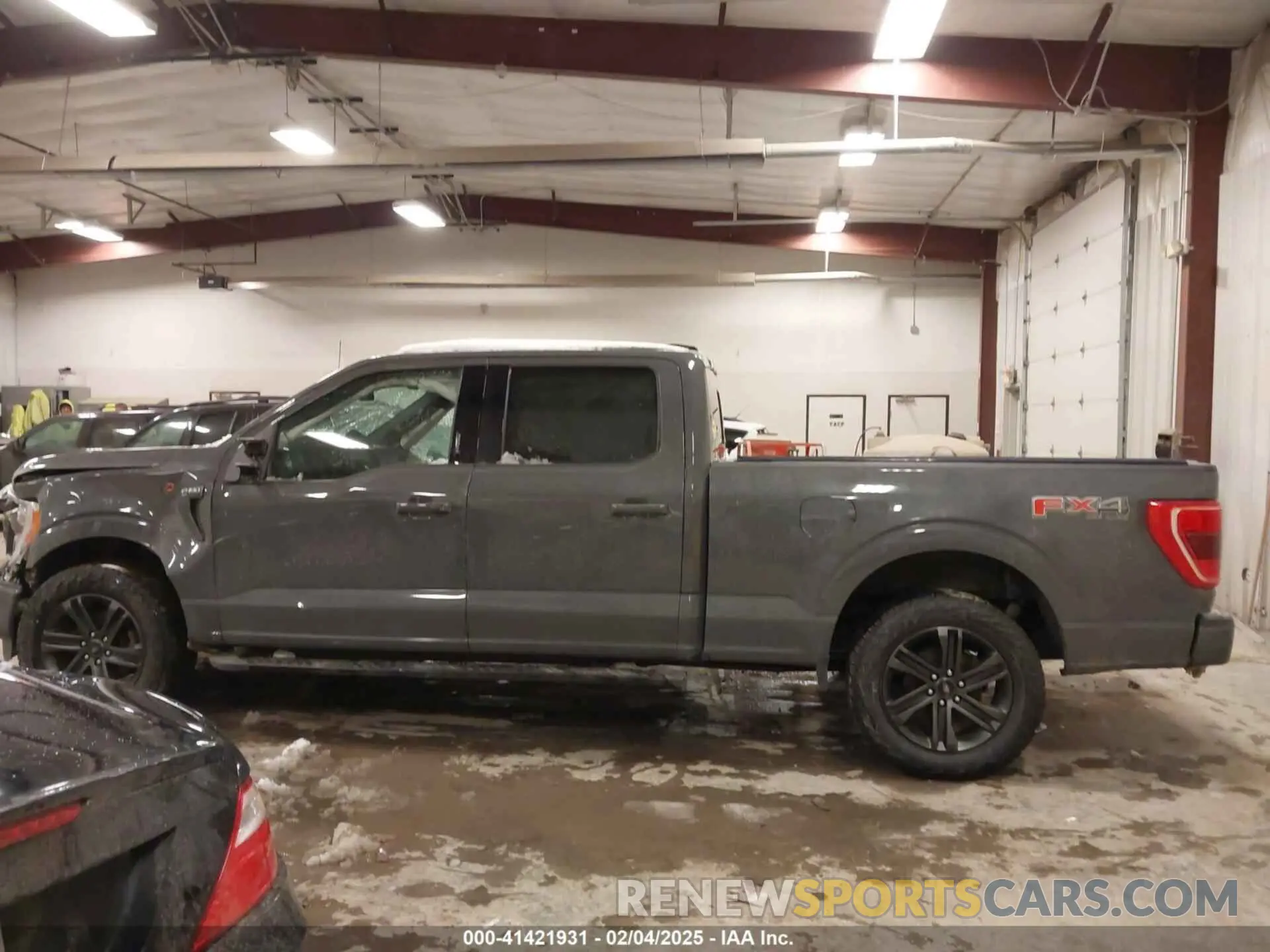 14 Photograph of a damaged car 1FTFW1E57MFC45268 FORD F-150 2021