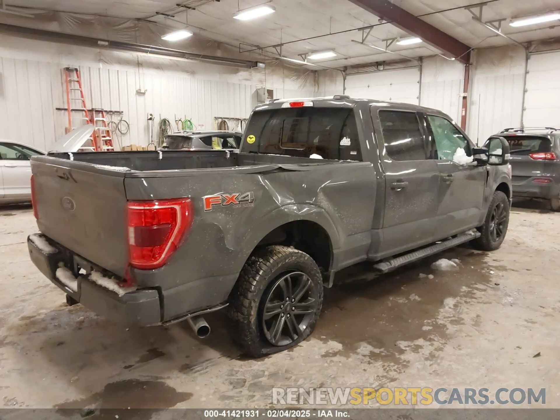 4 Photograph of a damaged car 1FTFW1E57MFC45268 FORD F-150 2021