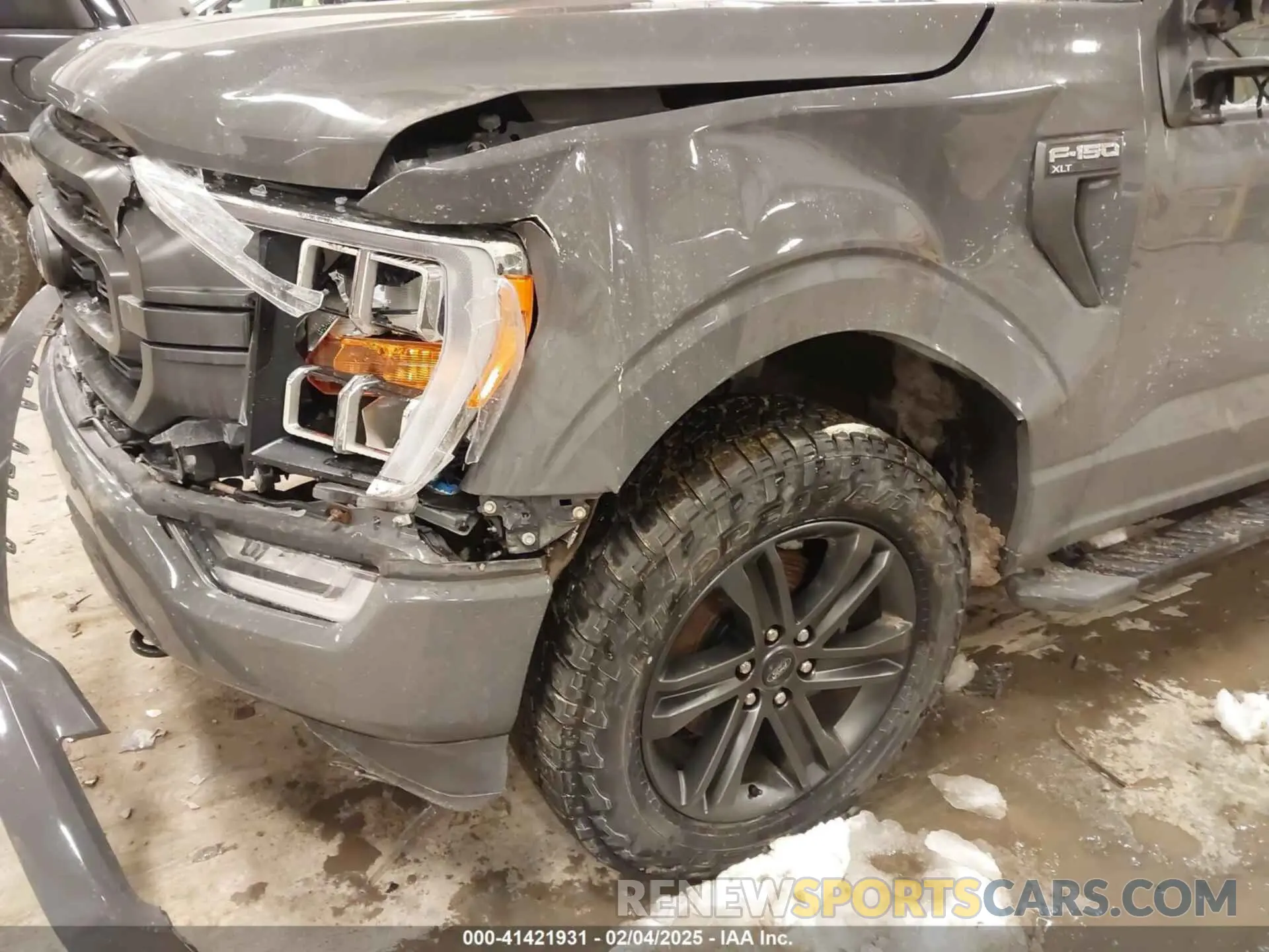 6 Photograph of a damaged car 1FTFW1E57MFC45268 FORD F-150 2021