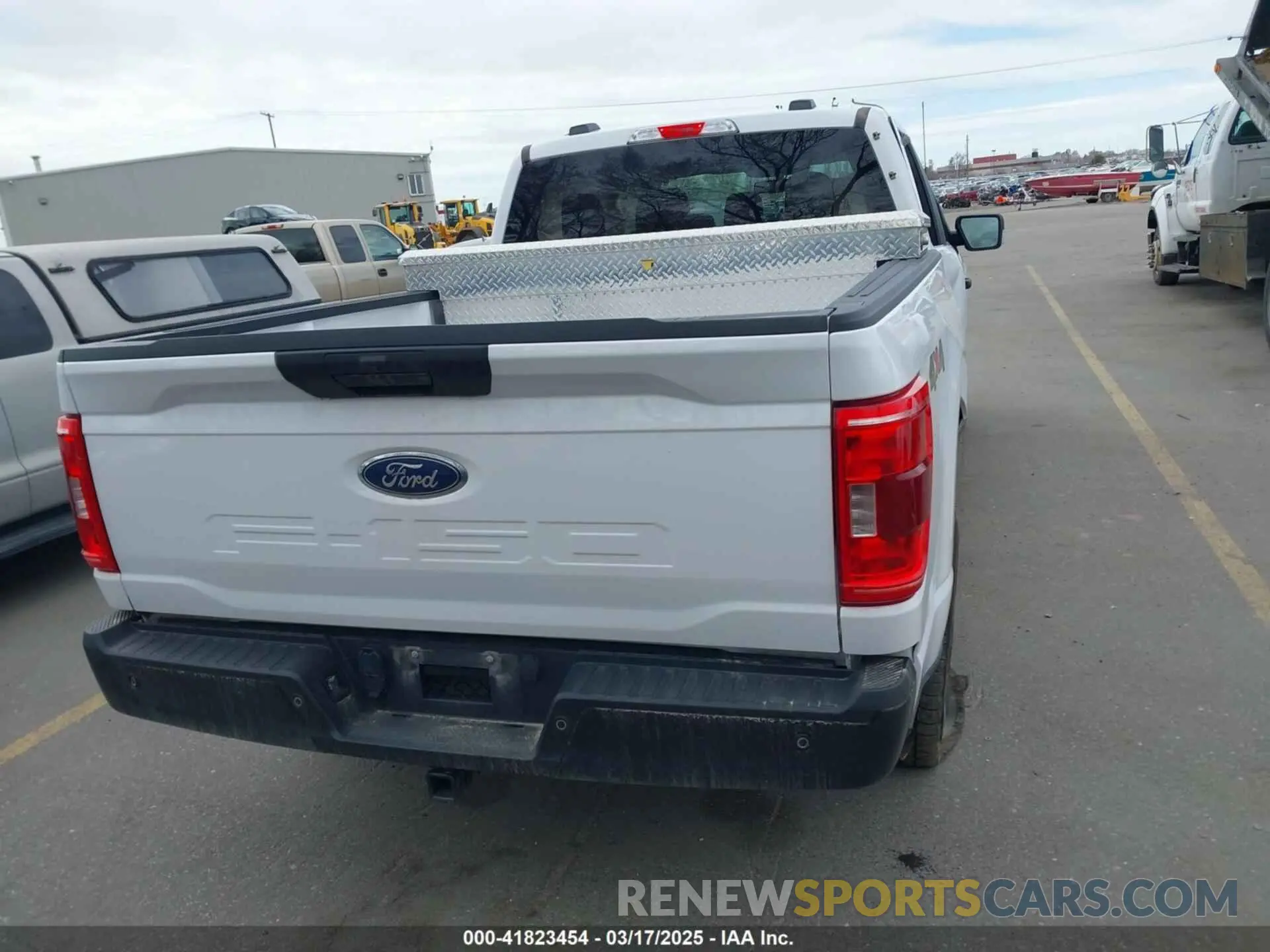 16 Photograph of a damaged car 1FTFW1E57MKE46739 FORD F-150 2021