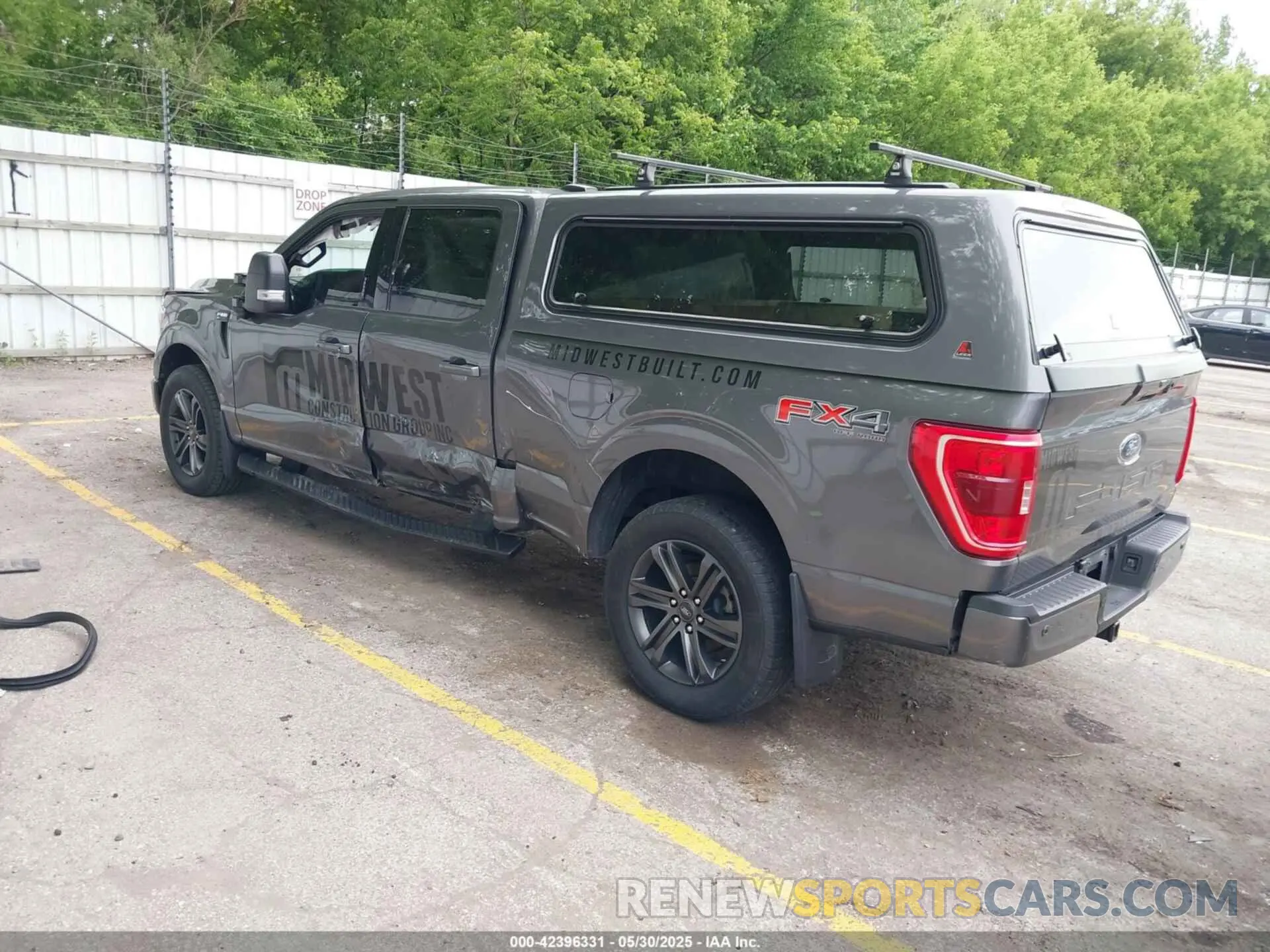3 Photograph of a damaged car 1FTFW1E58MFA37383 FORD F-150 2021