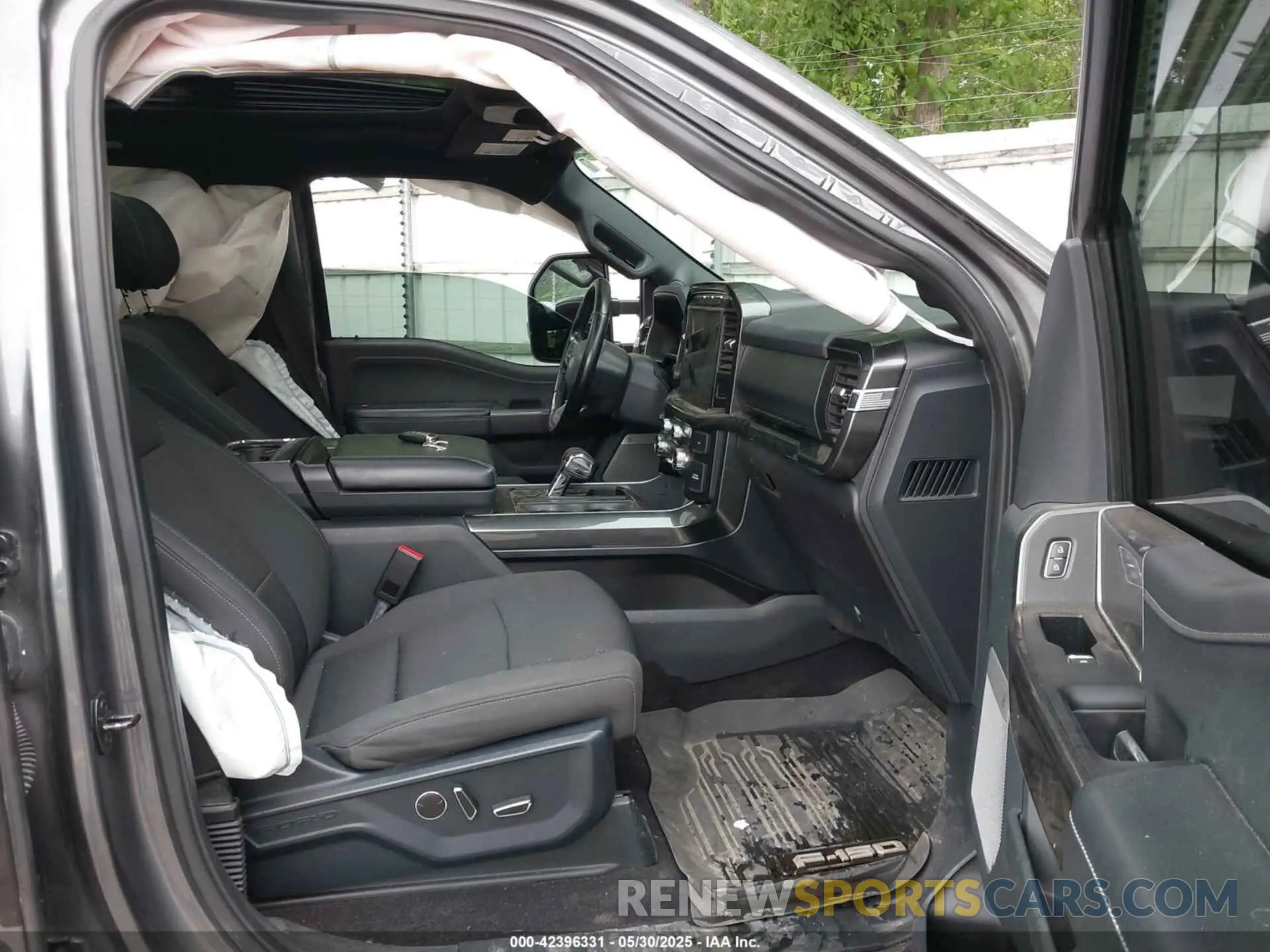 5 Photograph of a damaged car 1FTFW1E58MFA37383 FORD F-150 2021