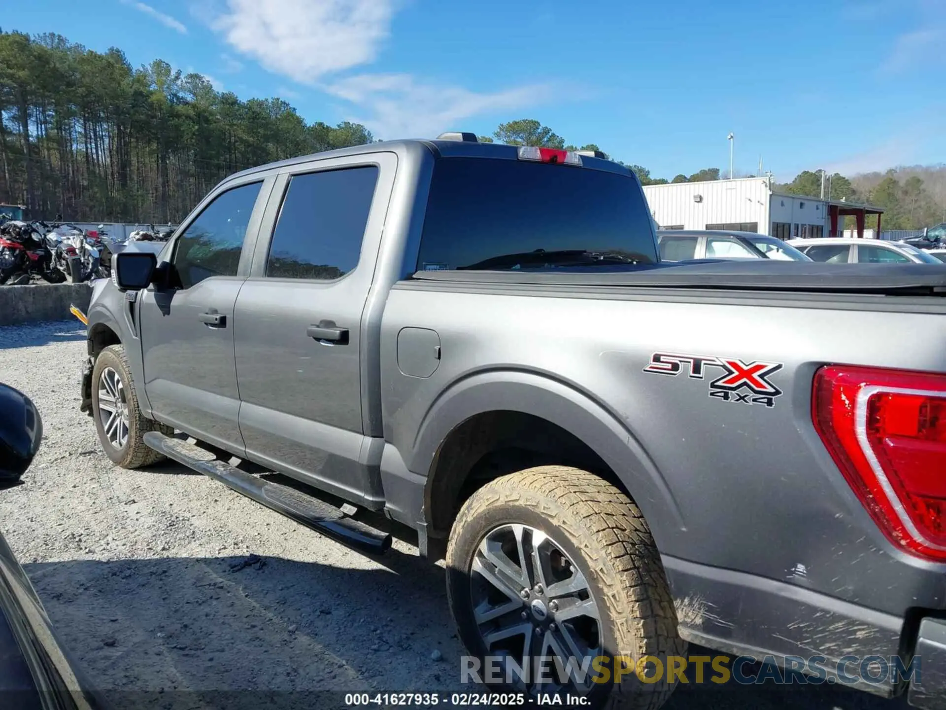 13 Photograph of a damaged car 1FTFW1E58MKD96370 FORD F-150 2021