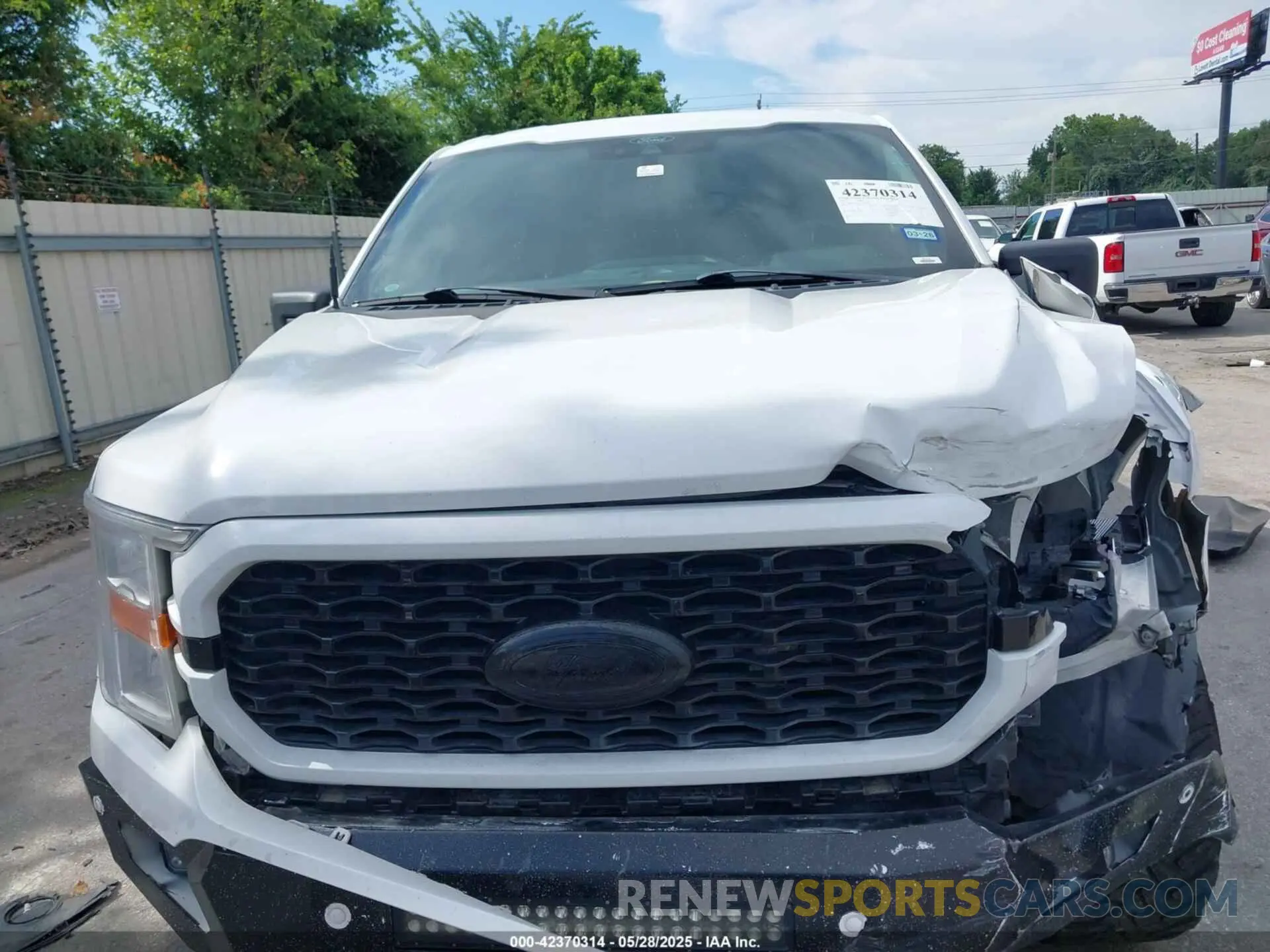 11 Photograph of a damaged car 1FTFW1E59MFA77598 FORD F-150 2021