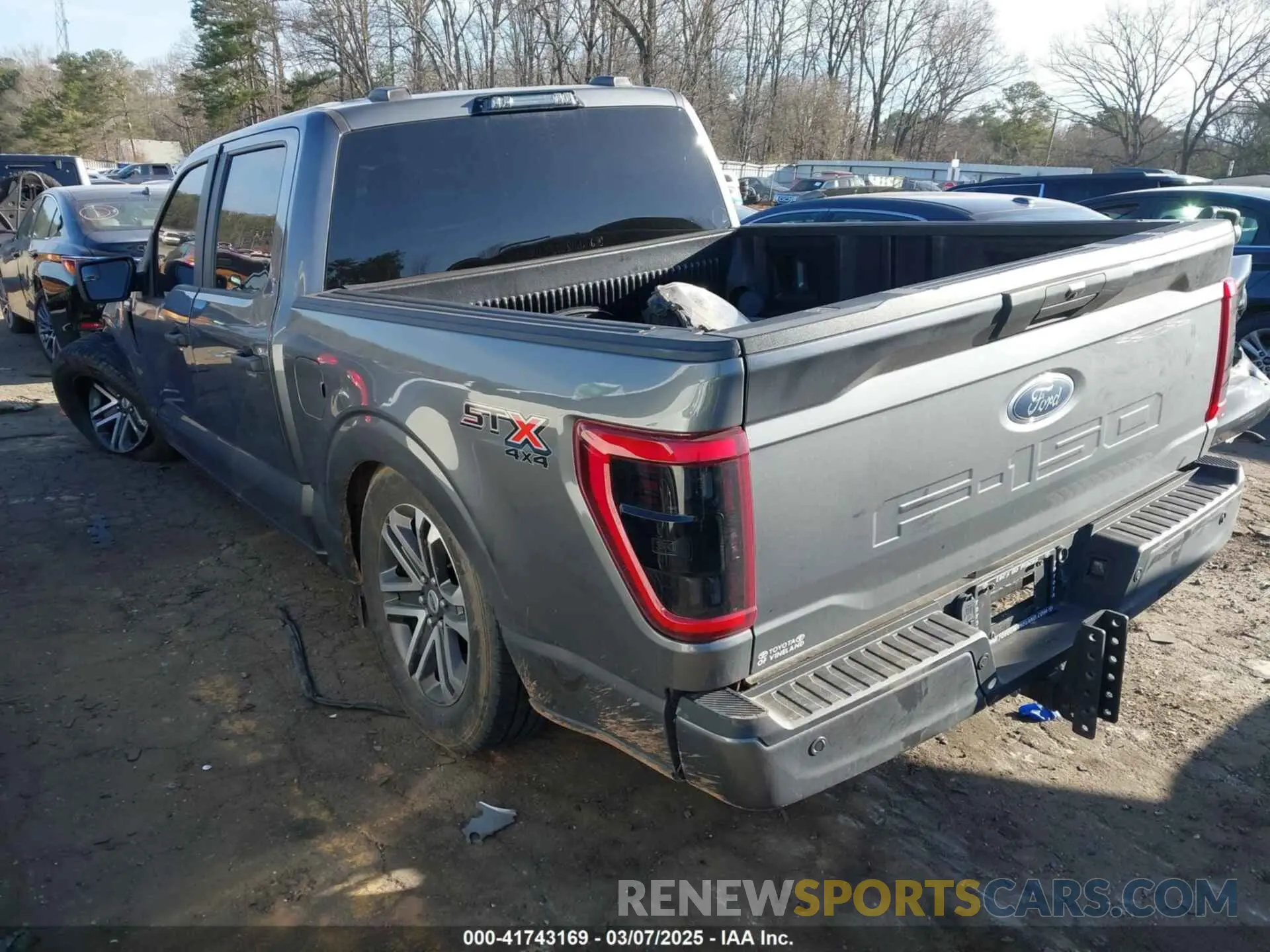 3 Photograph of a damaged car 1FTFW1E59MFB68029 FORD F-150 2021