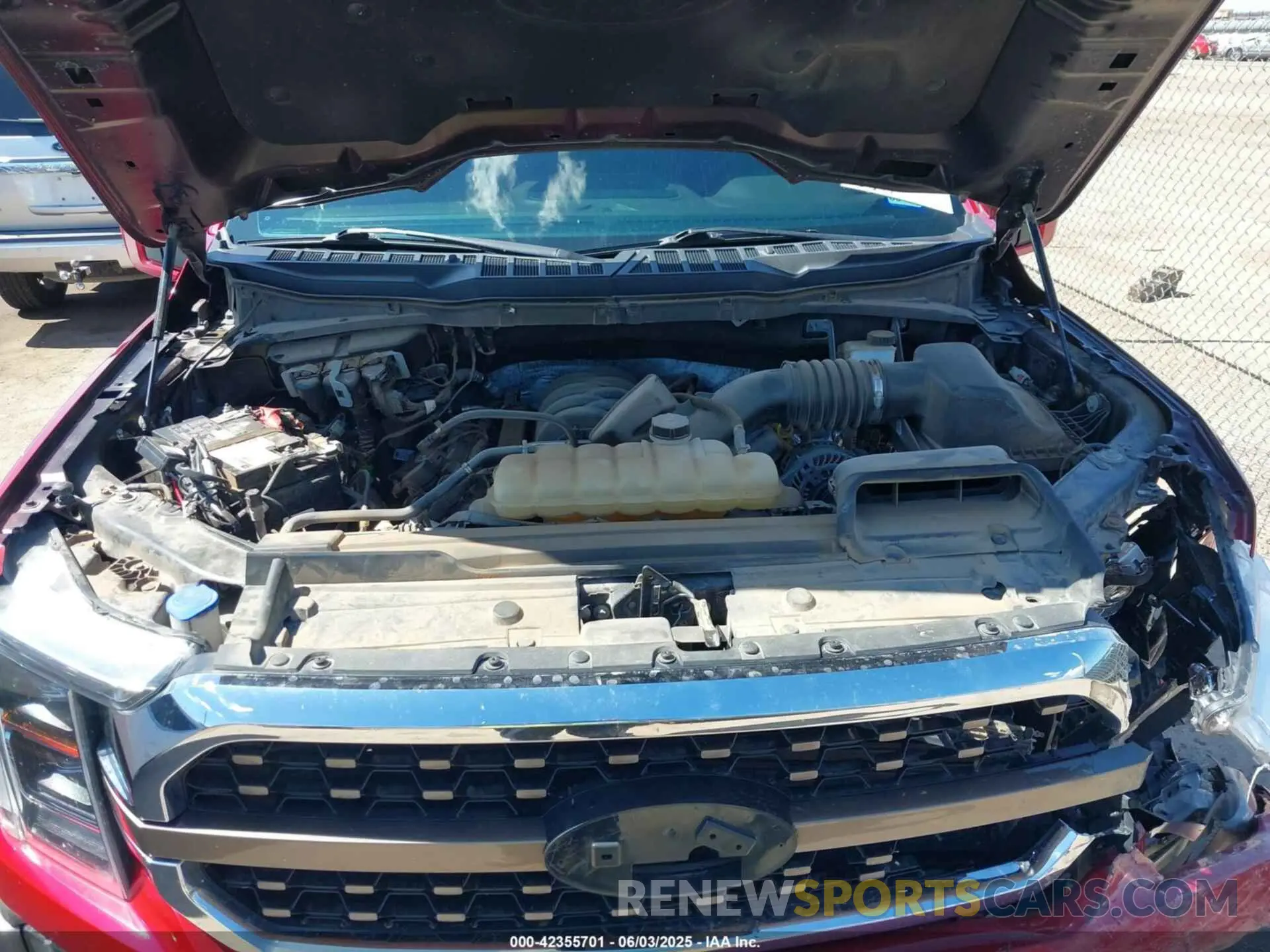10 Photograph of a damaged car 1FTFW1E5XMFA73267 FORD F-150 2021