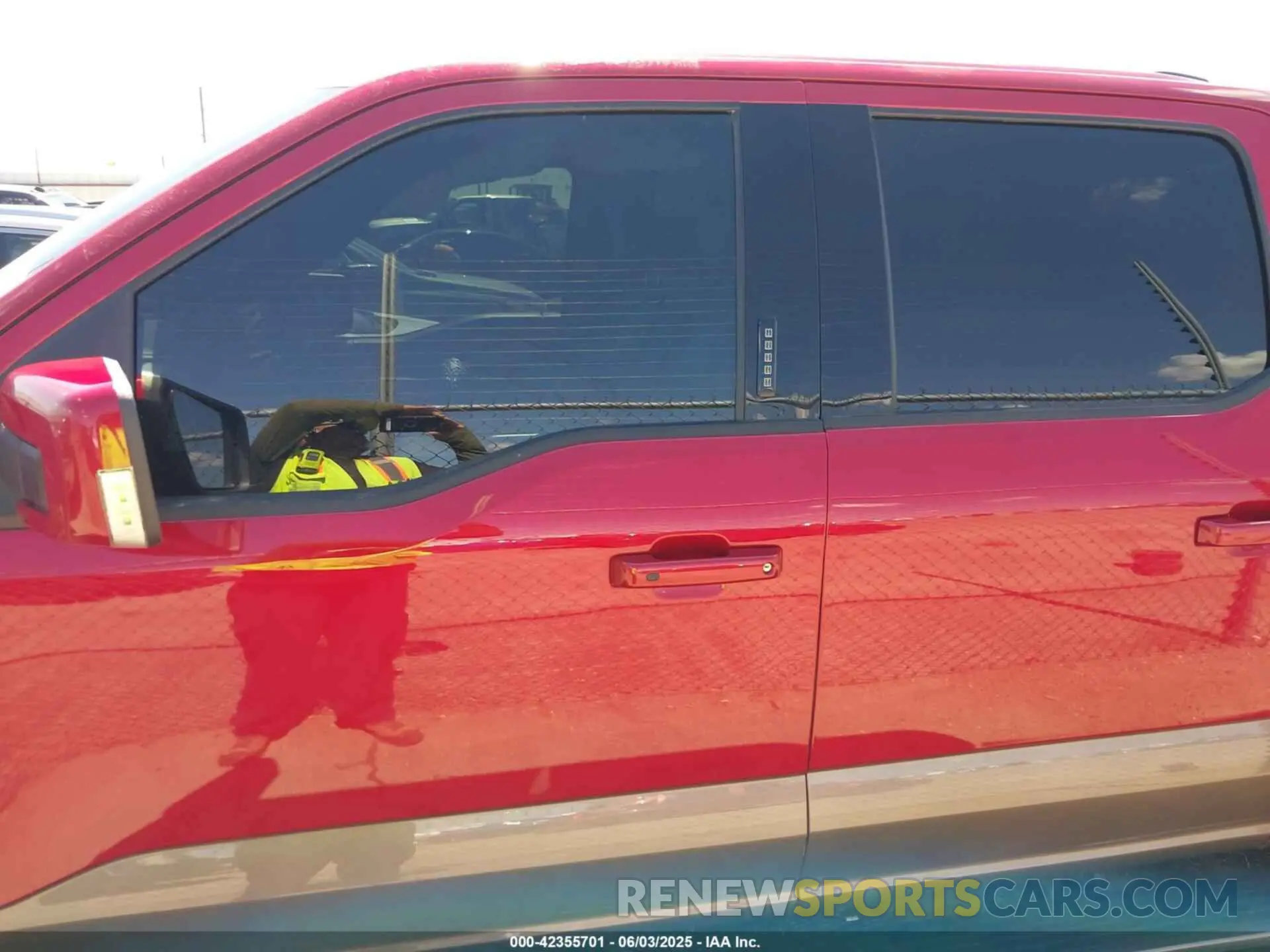 14 Photograph of a damaged car 1FTFW1E5XMFA73267 FORD F-150 2021