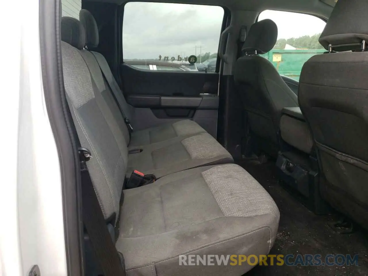 10 Photograph of a damaged car 1FTFW1E5XMFC08344 FORD F-150 2021