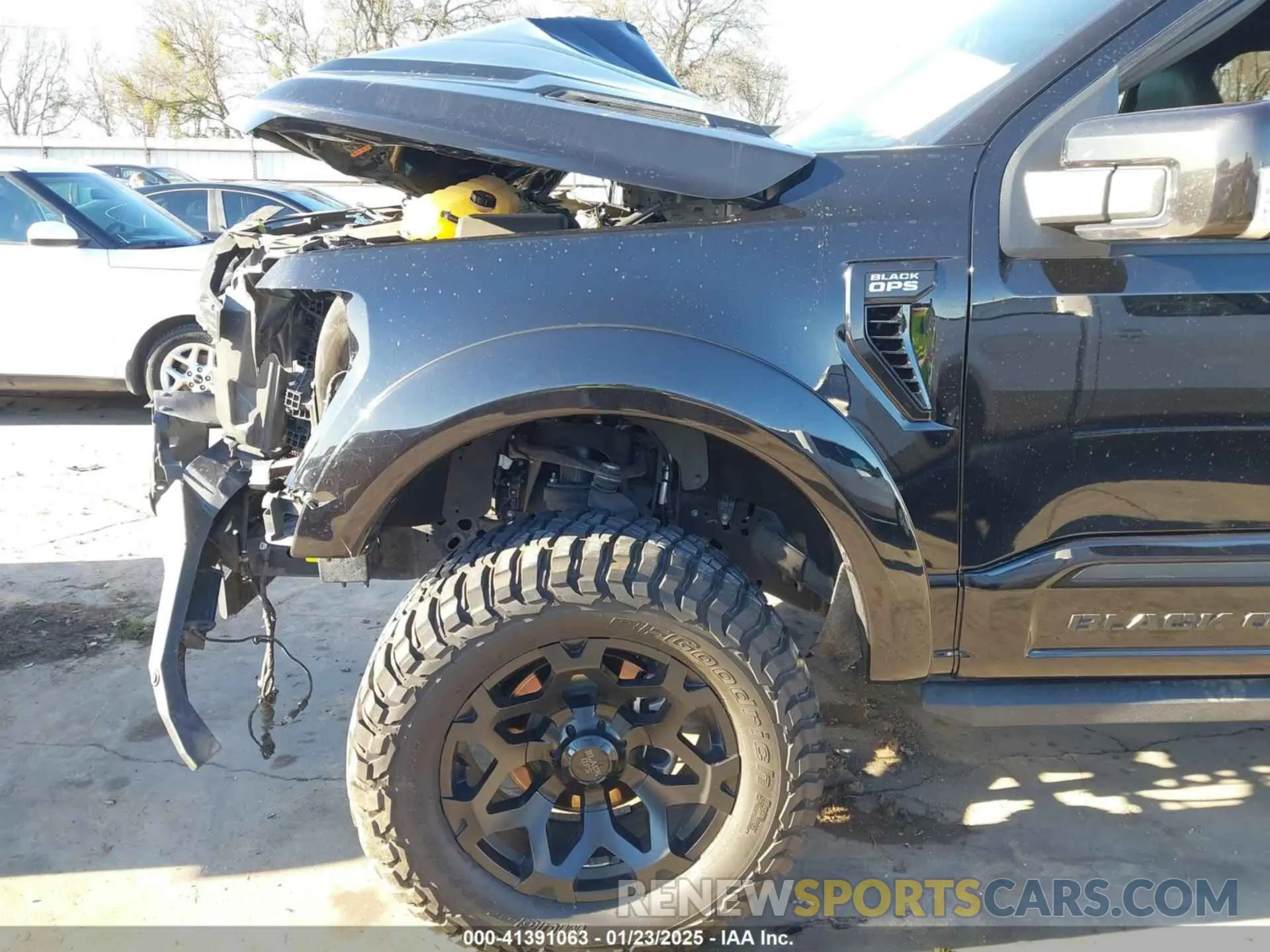 18 Photograph of a damaged car 1FTFW1E5XMFD12798 FORD F-150 2021