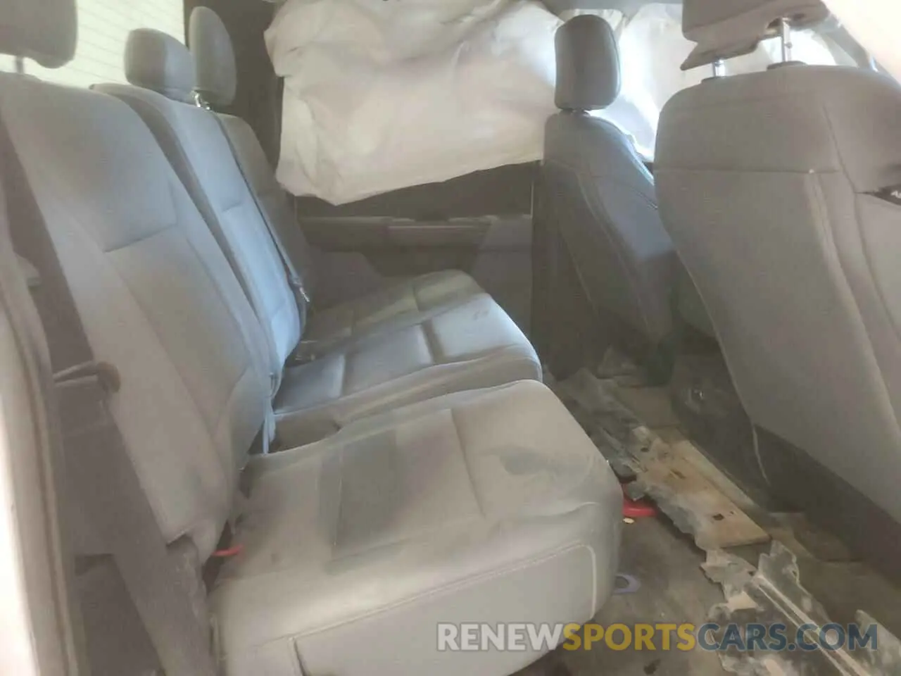 10 Photograph of a damaged car 1FTFW1E5XMKD84155 FORD F-150 2021
