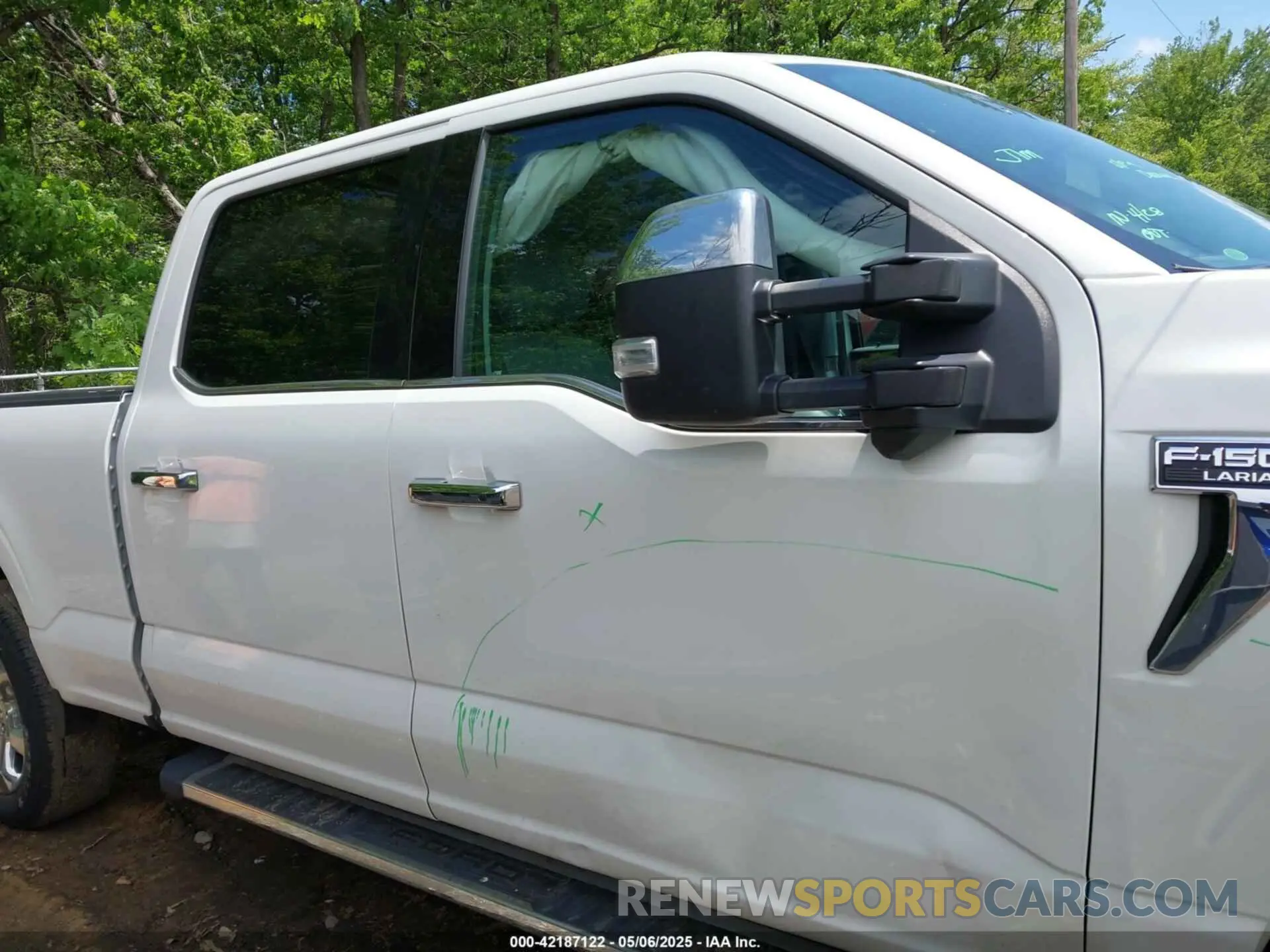 13 Photograph of a damaged car 1FTFW1E80MFA29126 FORD F-150 2021