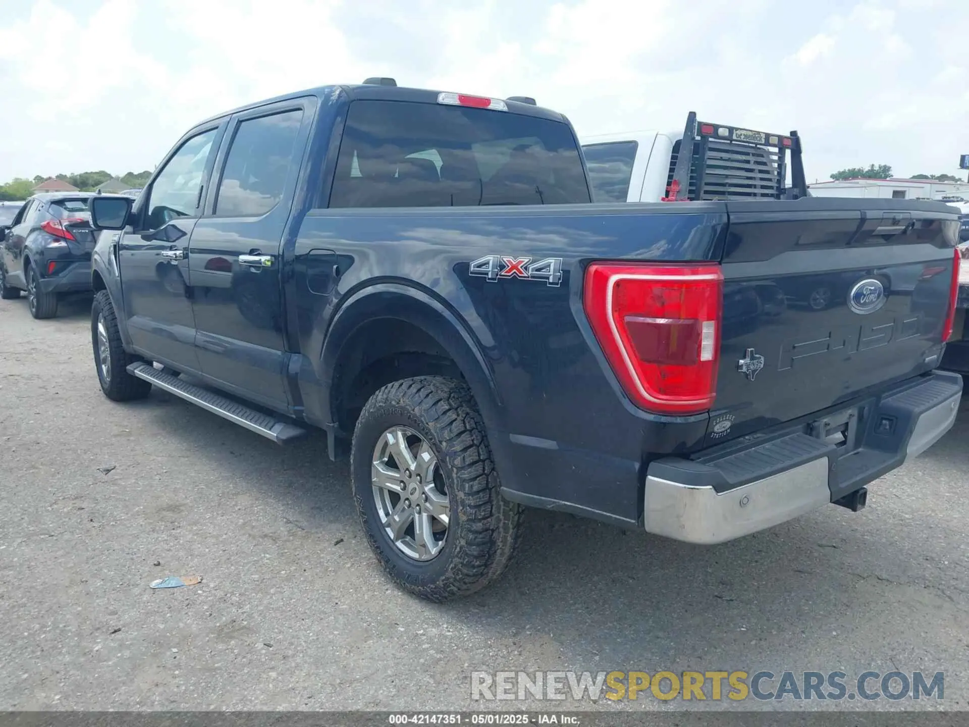 3 Photograph of a damaged car 1FTFW1E80MFC05379 FORD F-150 2021