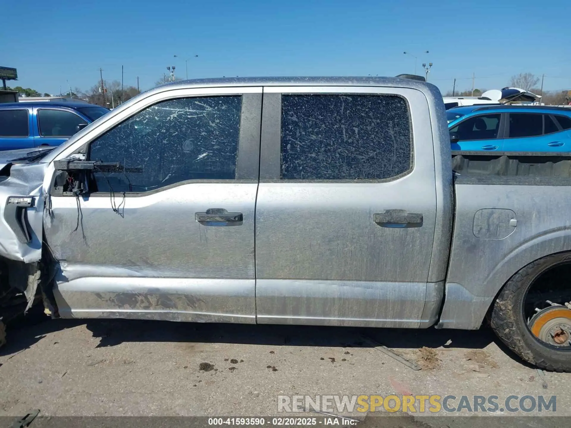 13 Photograph of a damaged car 1FTFW1E80MFC41315 FORD F-150 2021