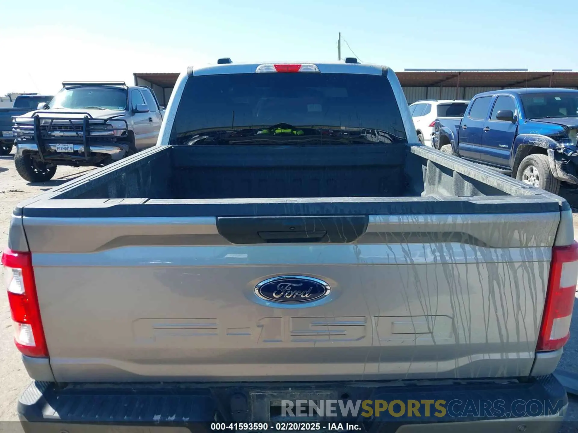 15 Photograph of a damaged car 1FTFW1E80MFC41315 FORD F-150 2021