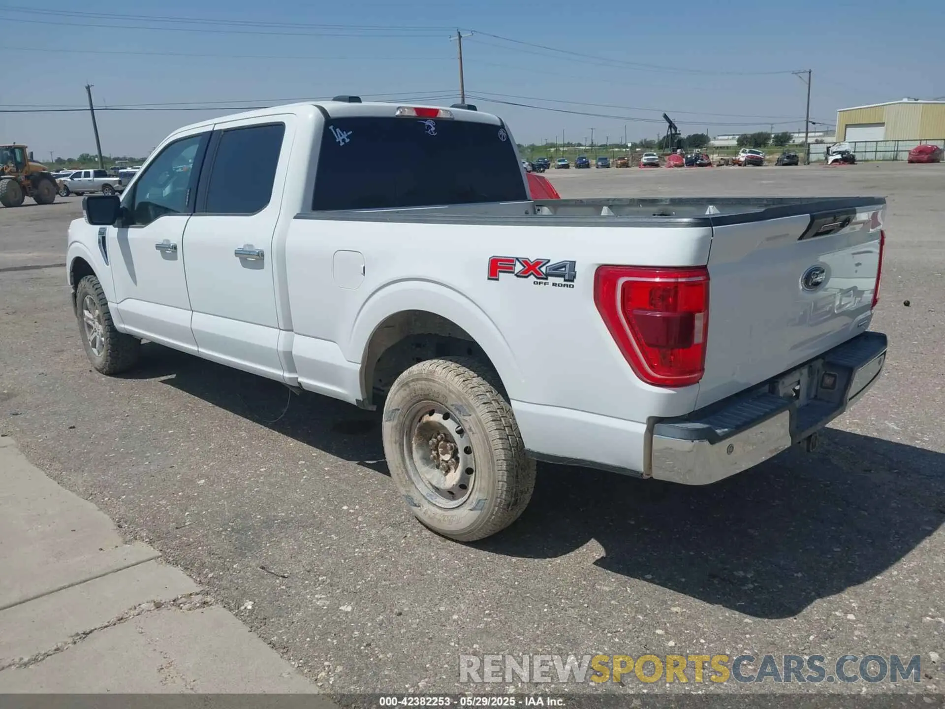 3 Photograph of a damaged car 1FTFW1E80MFC64710 FORD F-150 2021
