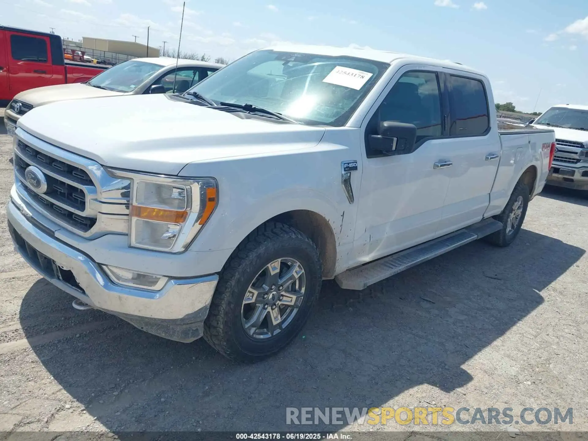 2 Photograph of a damaged car 1FTFW1E80MFC72662 FORD F-150 2021