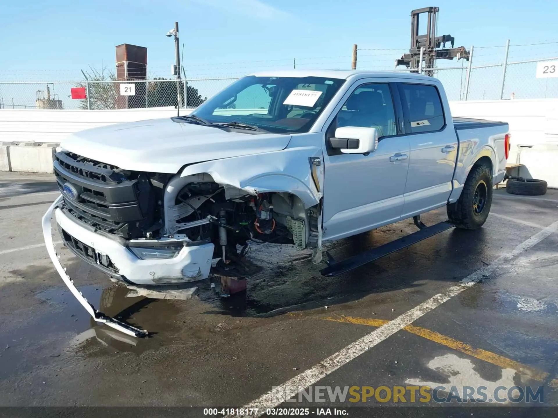 2 Photograph of a damaged car 1FTFW1E80MKE99289 FORD F-150 2021