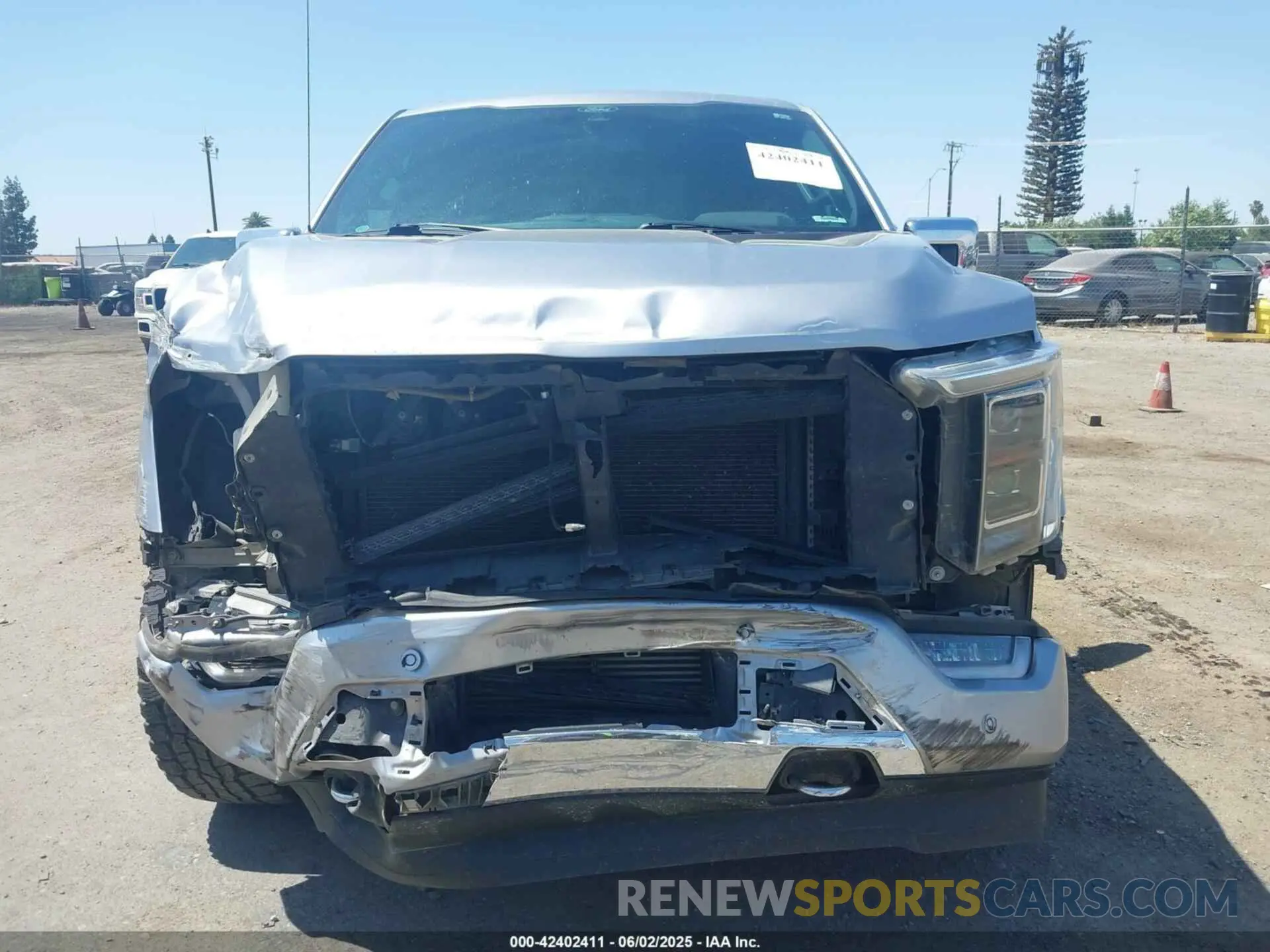 12 Photograph of a damaged car 1FTFW1E81MFA28258 FORD F-150 2021
