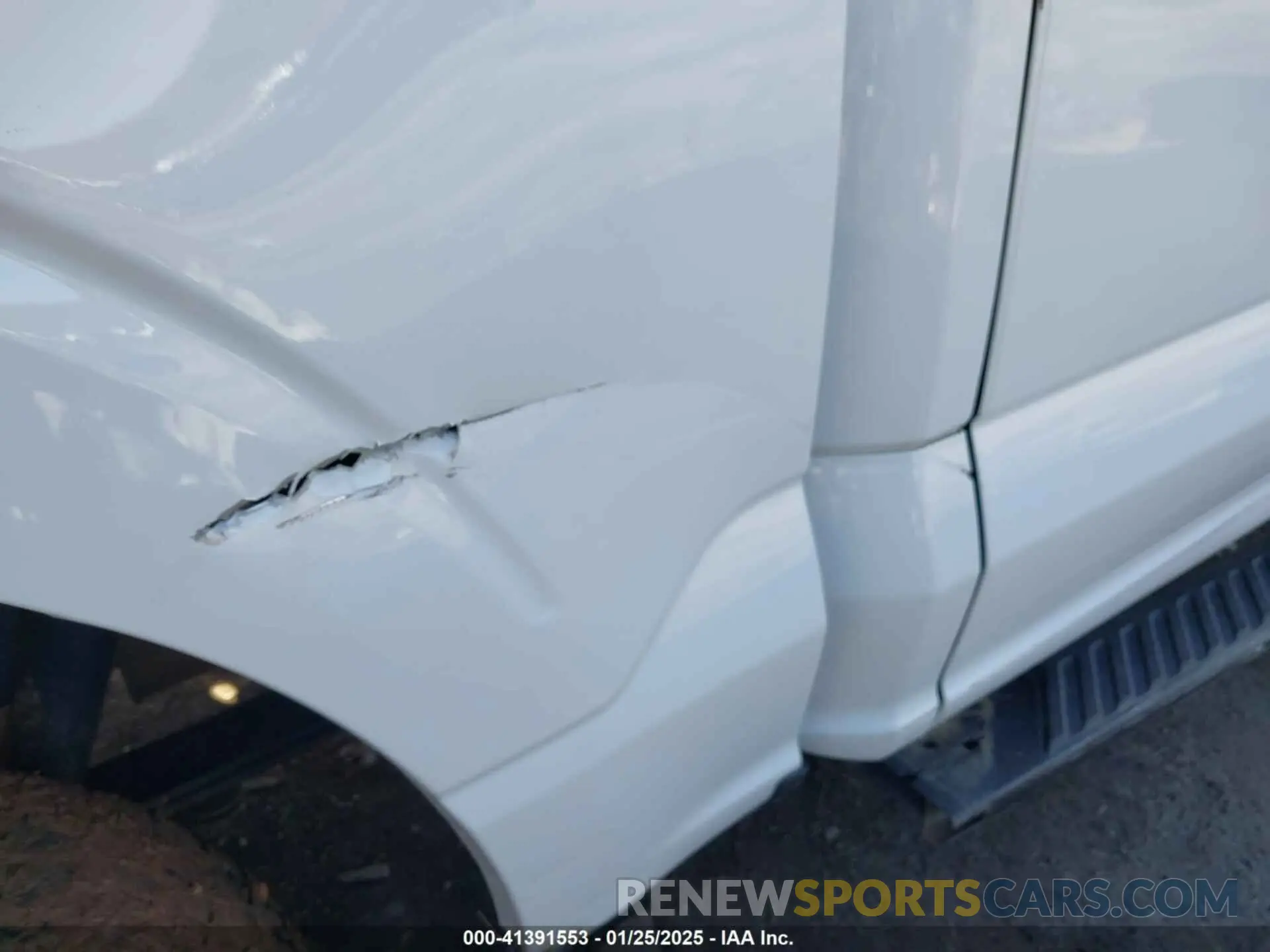 6 Photograph of a damaged car 1FTFW1E81MFC39993 FORD F-150 2021