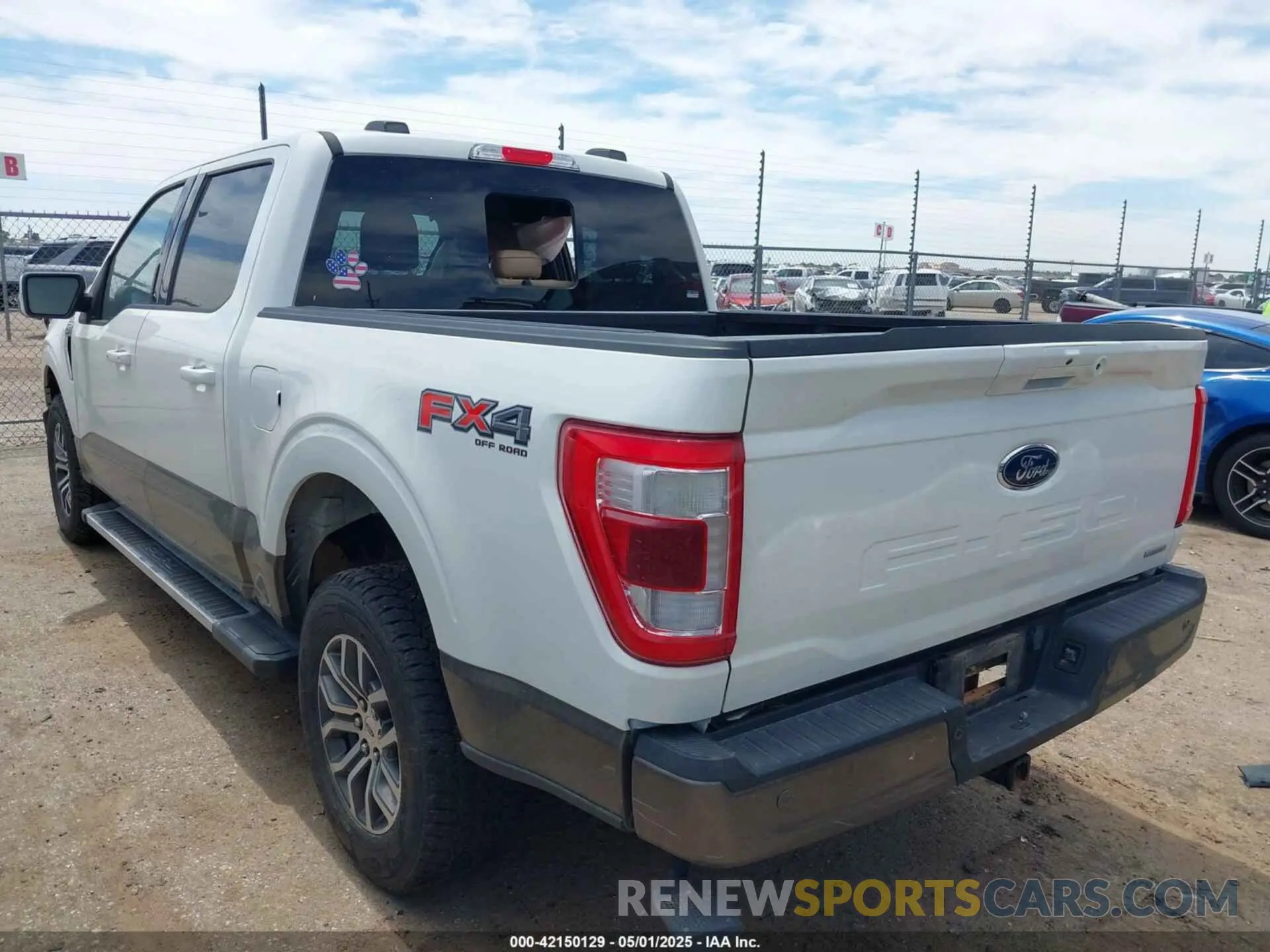 3 Photograph of a damaged car 1FTFW1E82MFA28107 FORD F-150 2021